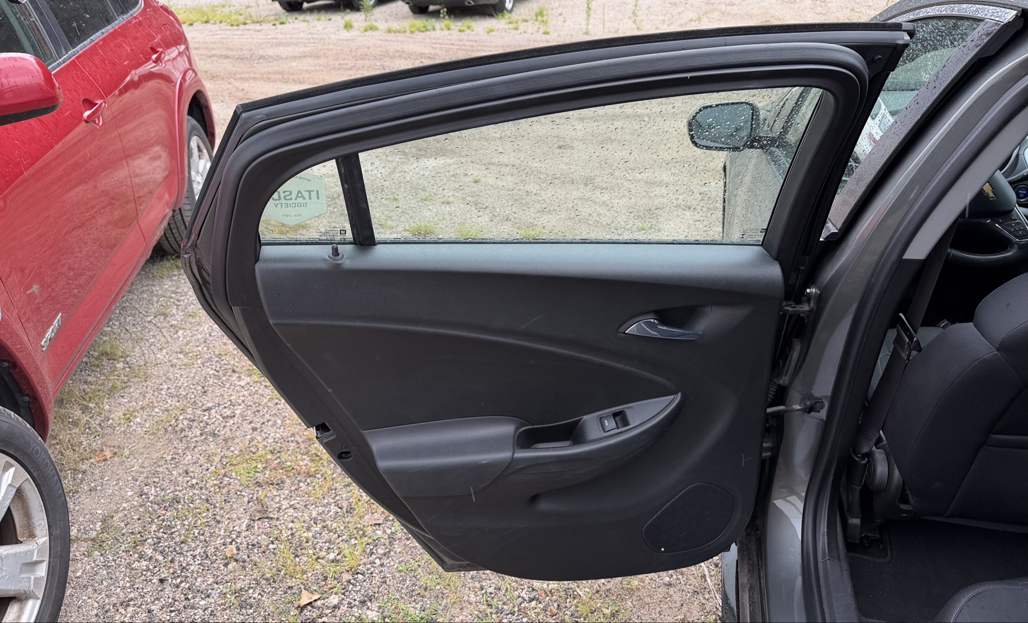 2017 chevrolet volt hybrid with 144228 miles for sale near elk-river, minnesota 106355_25_drv_rear_door_panel.jpg