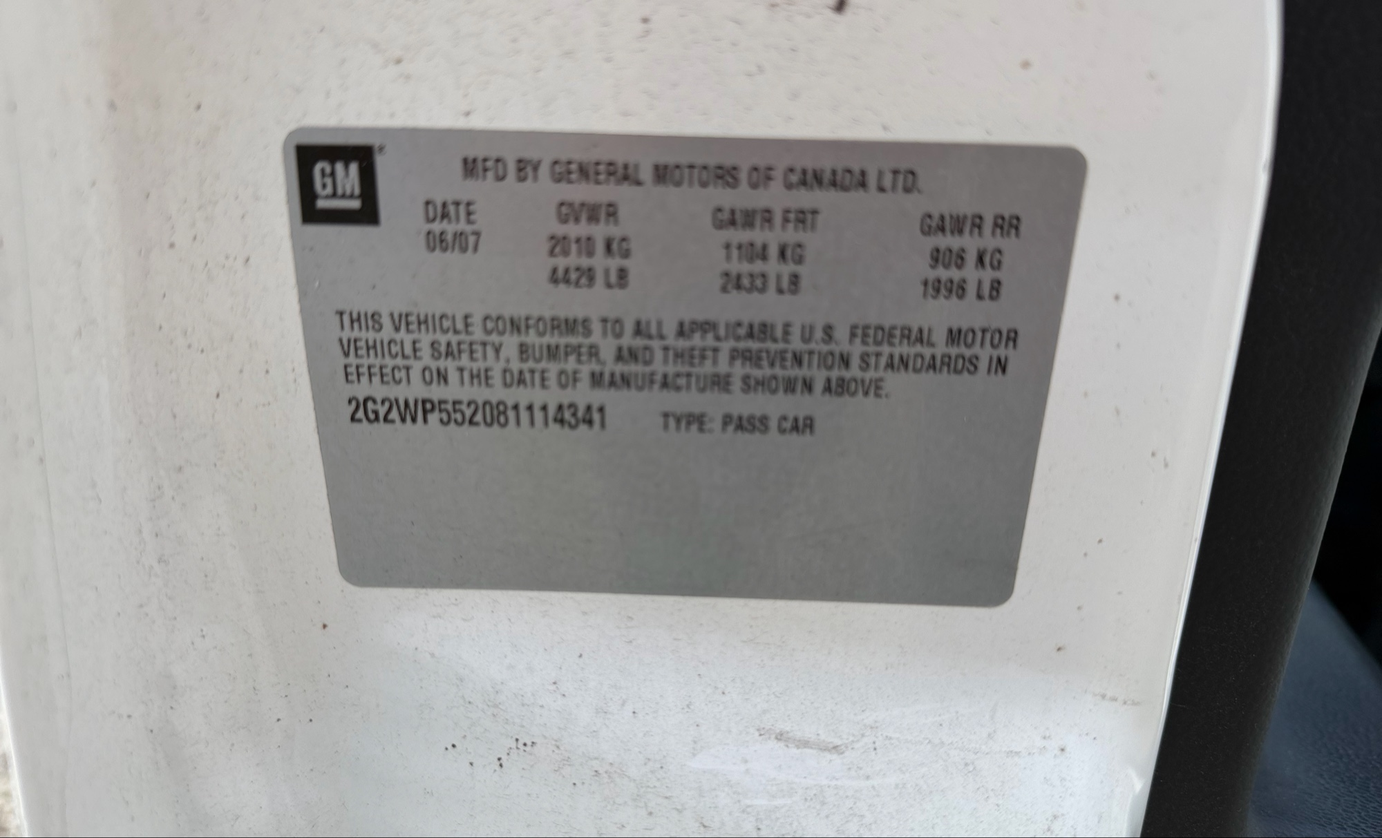 2008 pontiac grand-prix sedan with 118916 miles for sale near elk-river, minnesota 106356_47_door_vin_sticker.jpg