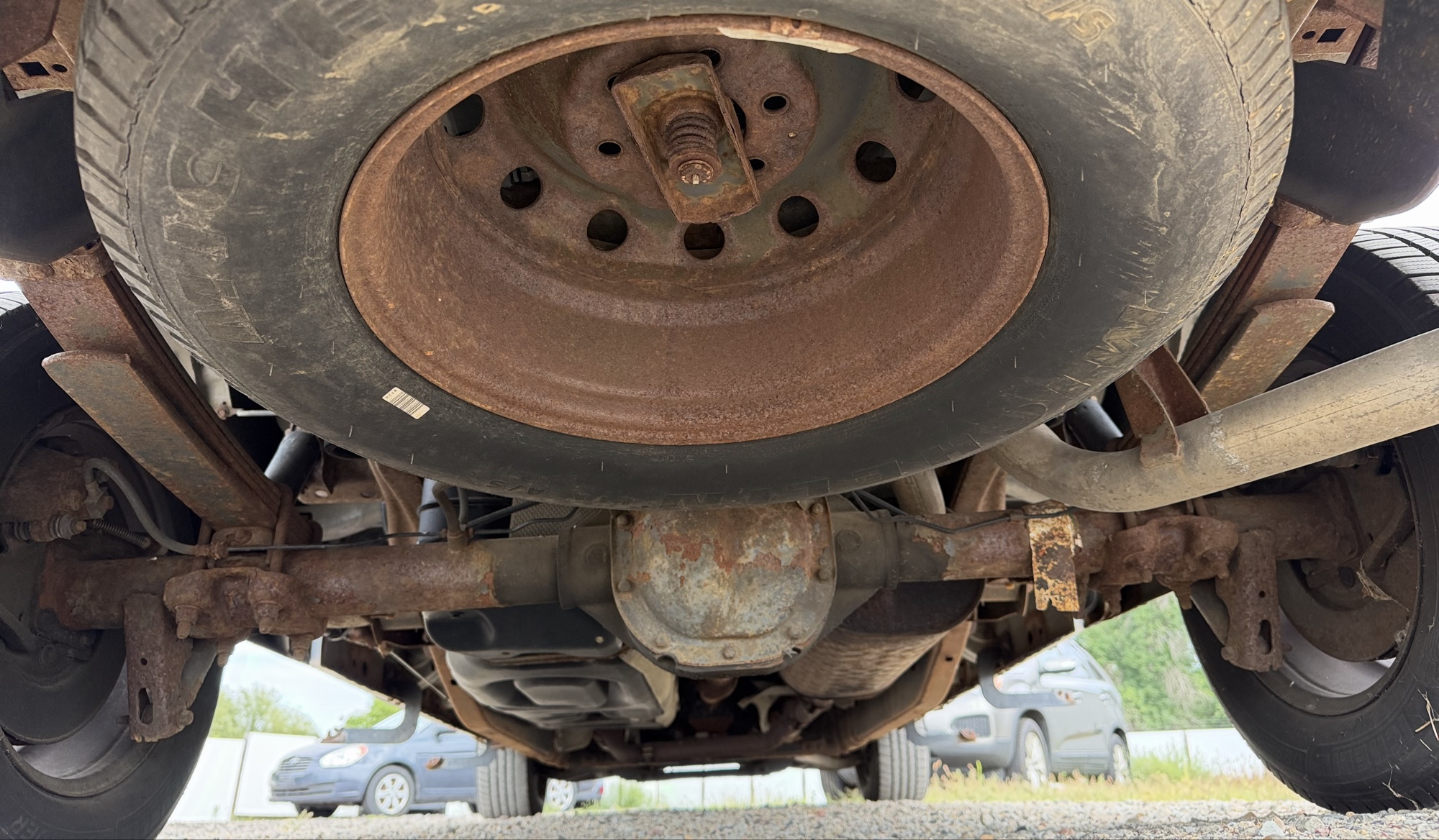 2004 ford f-150 xlt-supercab-5.5-ft-box-2wd with 192068 miles for sale near elk-river, minnesota 106357_19_undercar_rear.jpg