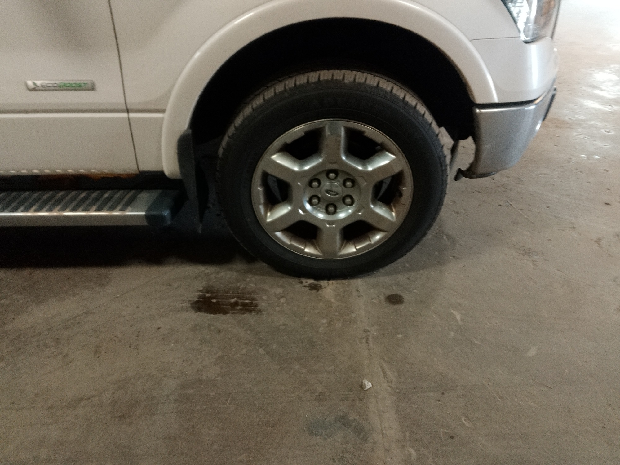 2013 ford f-150 fx4-supercrew-5.5-ft.-bed-4wd with 219754 miles for sale near elk-river, minnesota 106359_15_front_pass_wheel.jpg