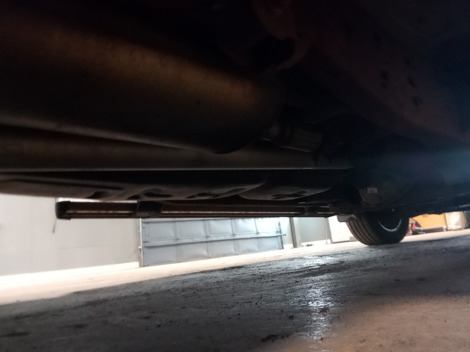 2013 ford f-150 fx4-supercrew-5.5-ft.-bed-4wd with 219754 miles for sale near elk-river, minnesota 106359_20_undercar_rear_pass.jpg