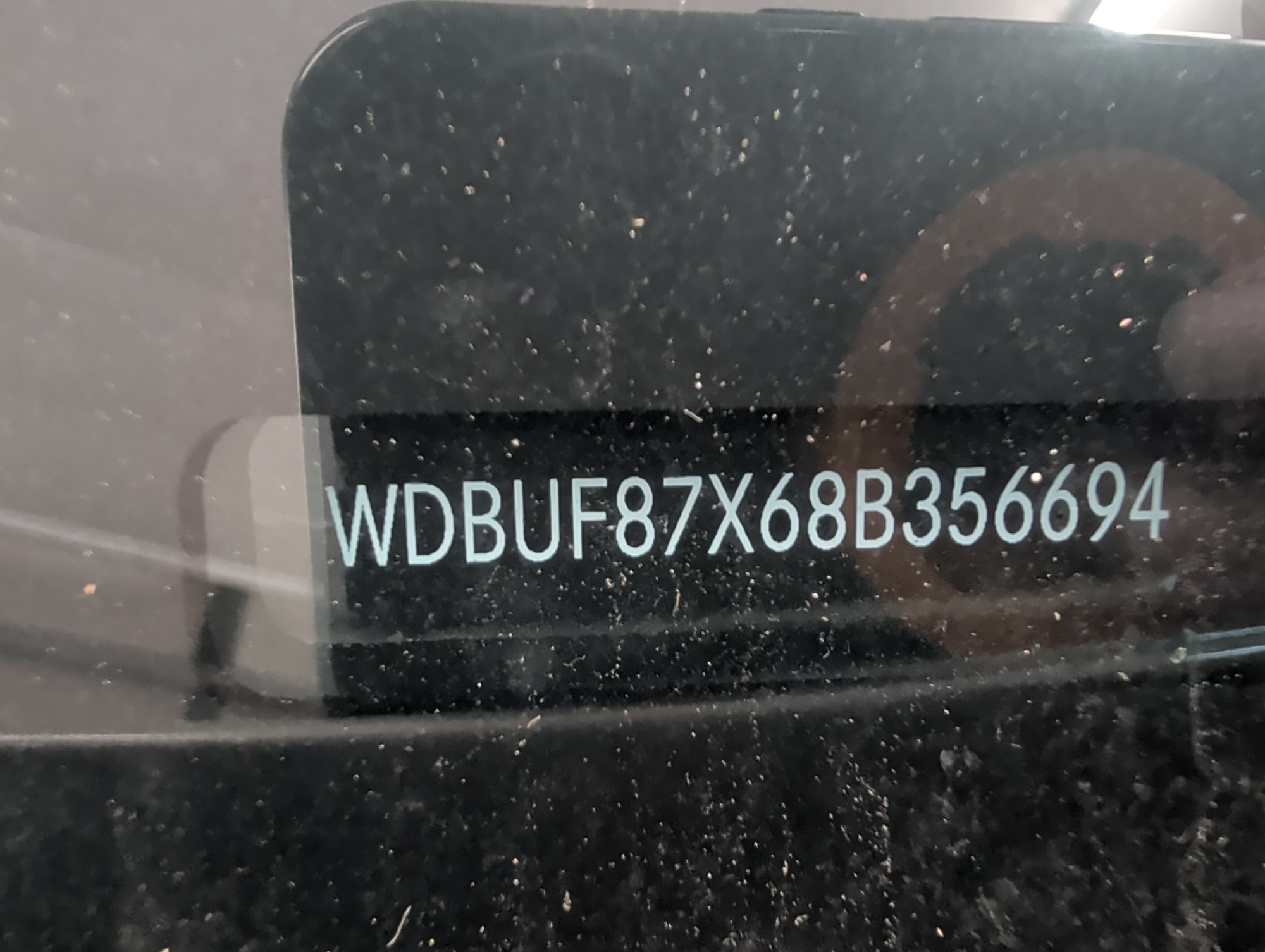 2008 mercedes-benz e-class e350-luxury with 81172 miles for sale near elk-river, minnesota 106365_48_windshield_vin_plate.jpg