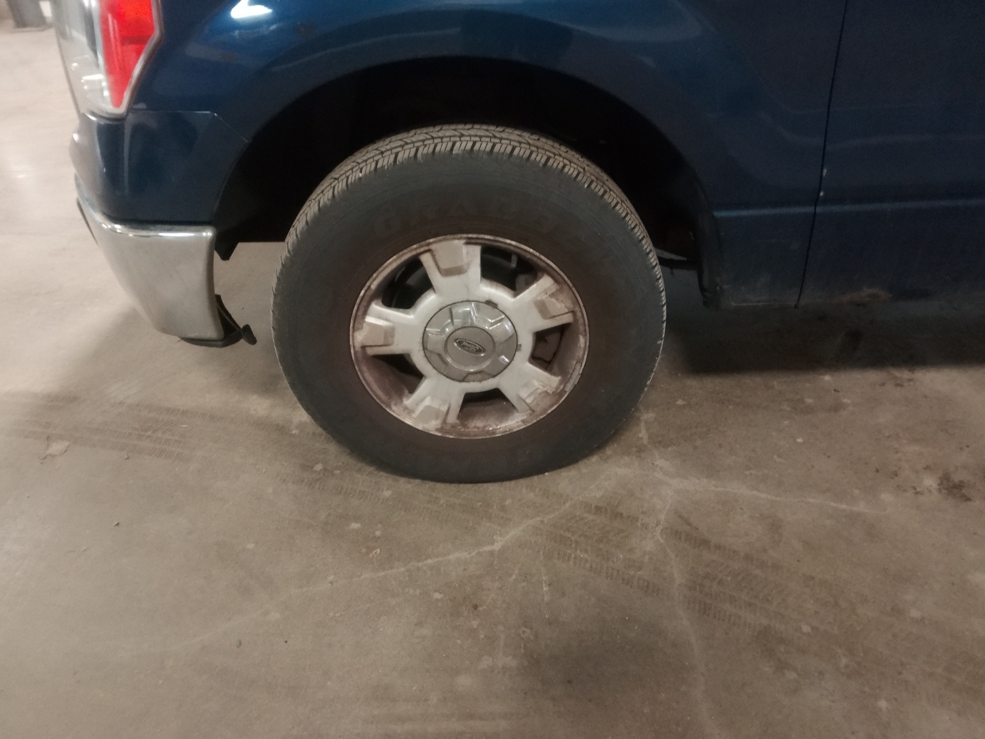 2009 ford f-150 with 94487 miles for sale near elk-river, minnesota 106366_12_drv_front_wheel.jpg