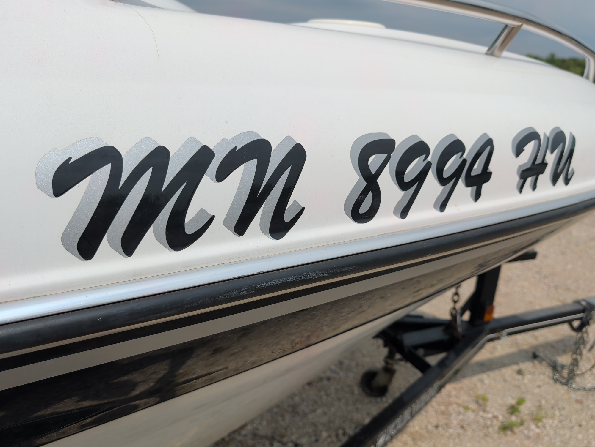 2000 four-winns 180-horizon for sale near elk-river, minnesota 106369_14_rear_pass_wheel.jpg