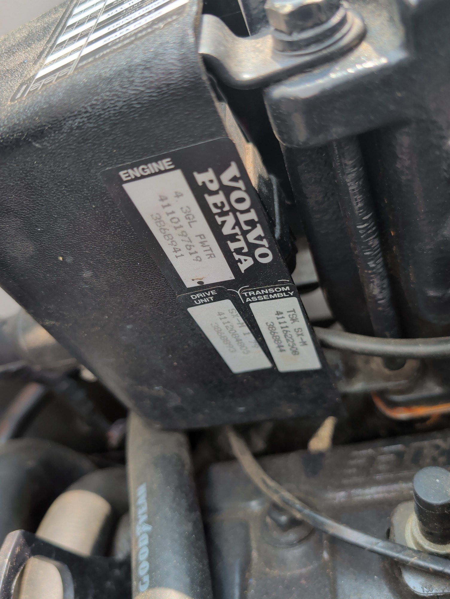 2000 four-winns 180-horizon for sale near elk-river, minnesota 106369_21_undercar_pass_side.jpg