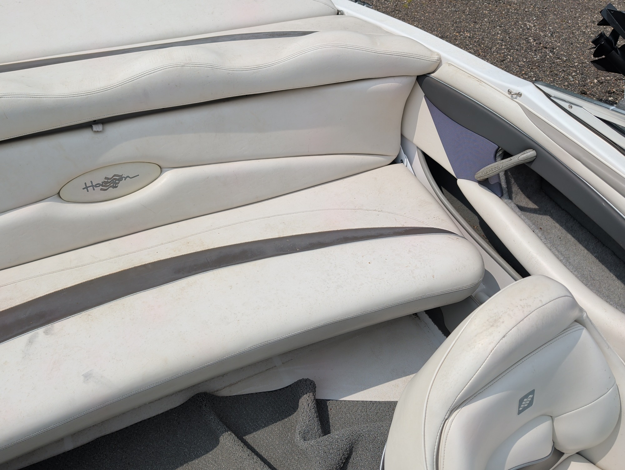 2000 four-winns 180-horizon for sale near elk-river, minnesota 106369_28_pass_rear_seat.jpg