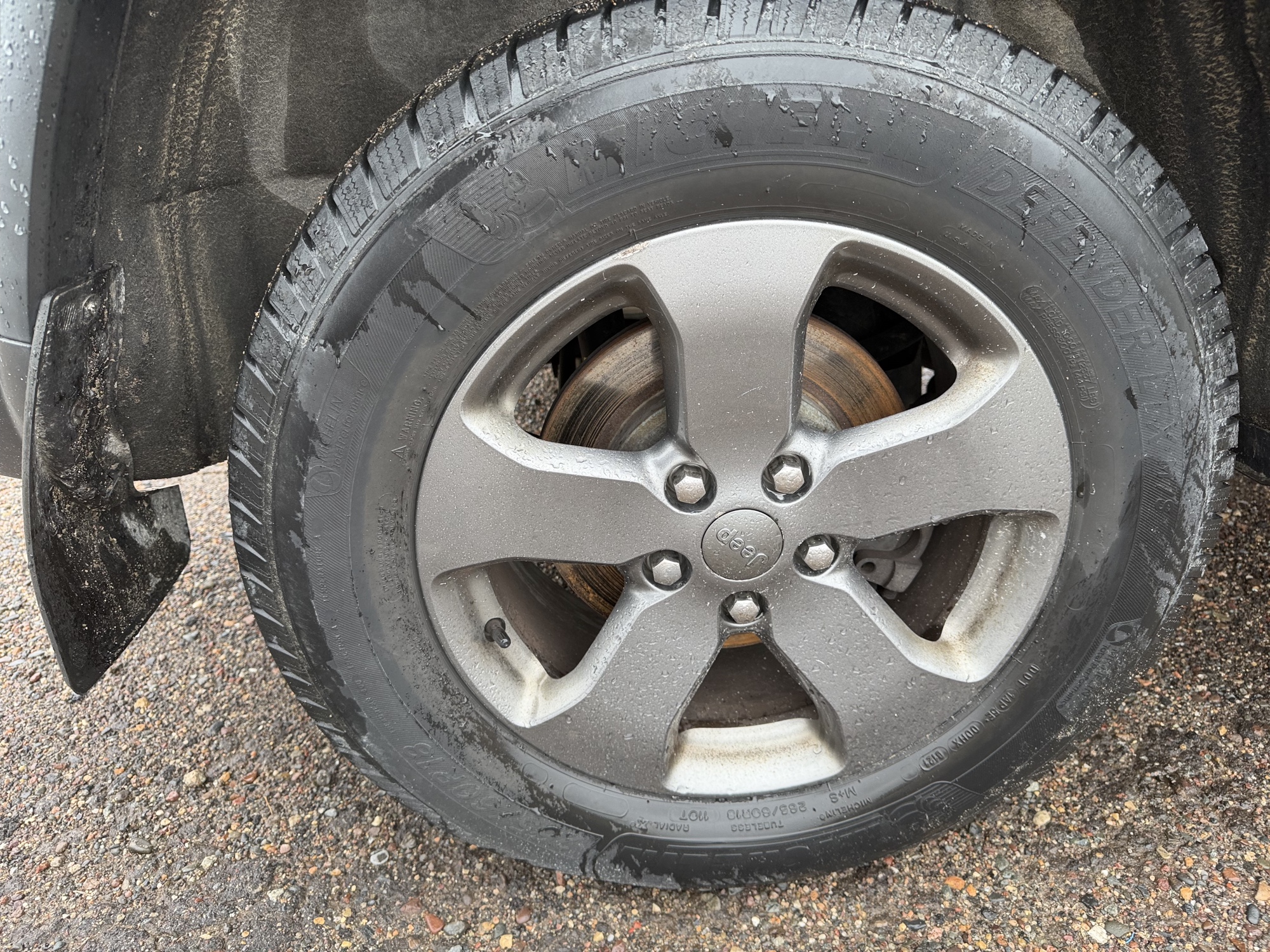 2013 jeep grand-cherokee laredo-4wd with 134157 miles for sale near elk-river, minnesota 106371_14_rear_pass_wheel.jpg