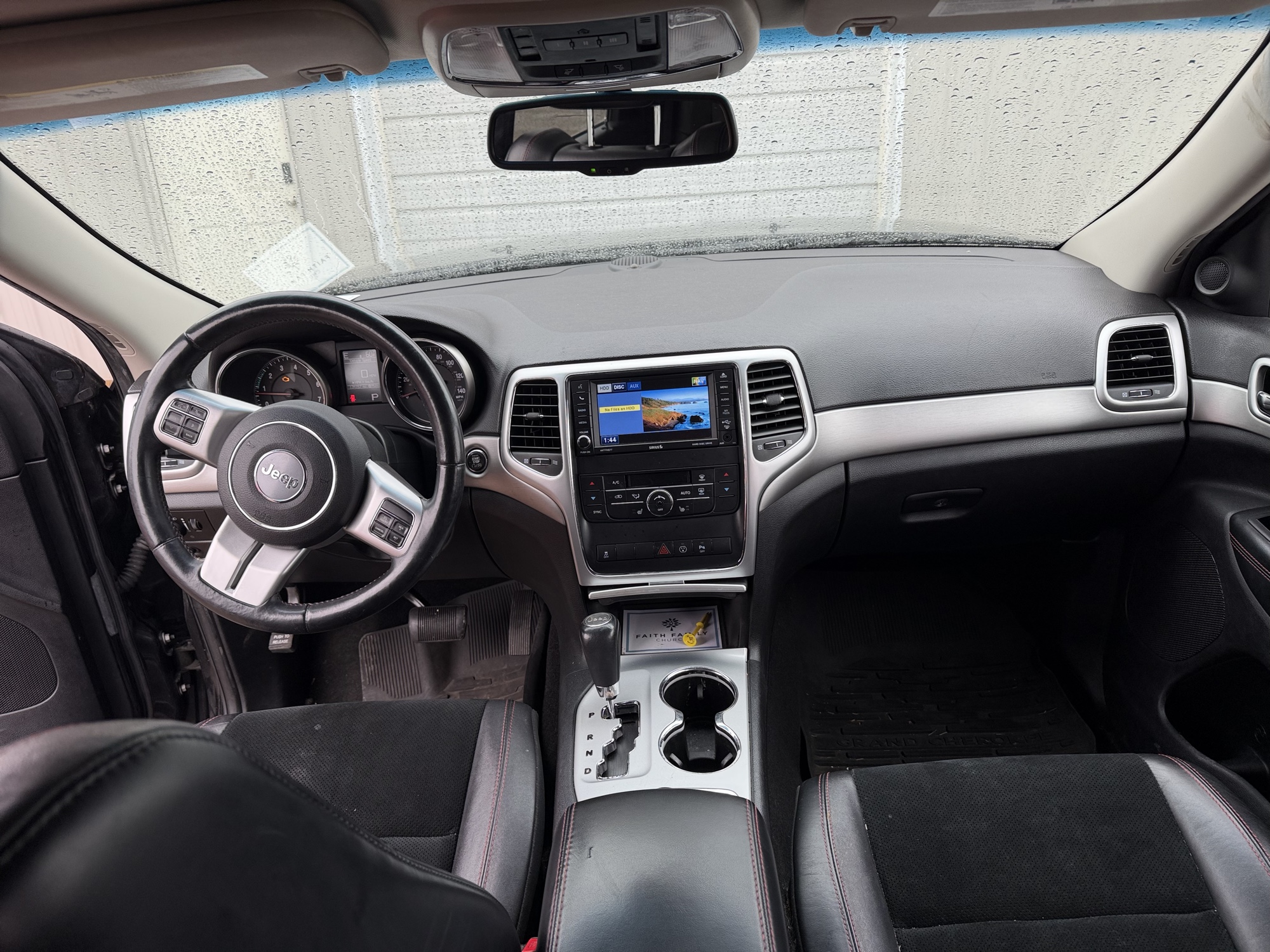 2013 jeep grand-cherokee laredo-4wd with 134157 miles for sale near elk-river, minnesota 106371_34_whole_dash.jpg