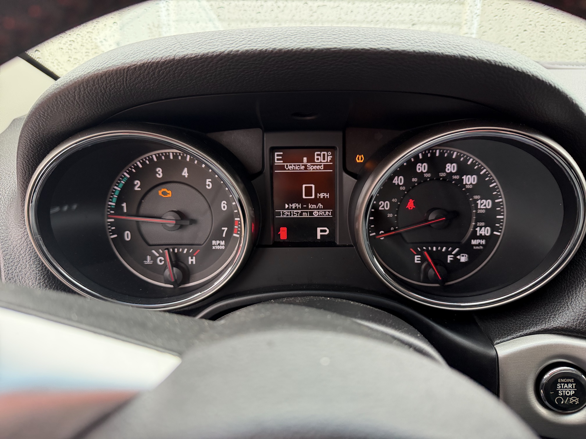 2013 jeep grand-cherokee laredo-4wd with 134157 miles for sale near elk-river, minnesota 106371_43_gauge_cluster.jpg