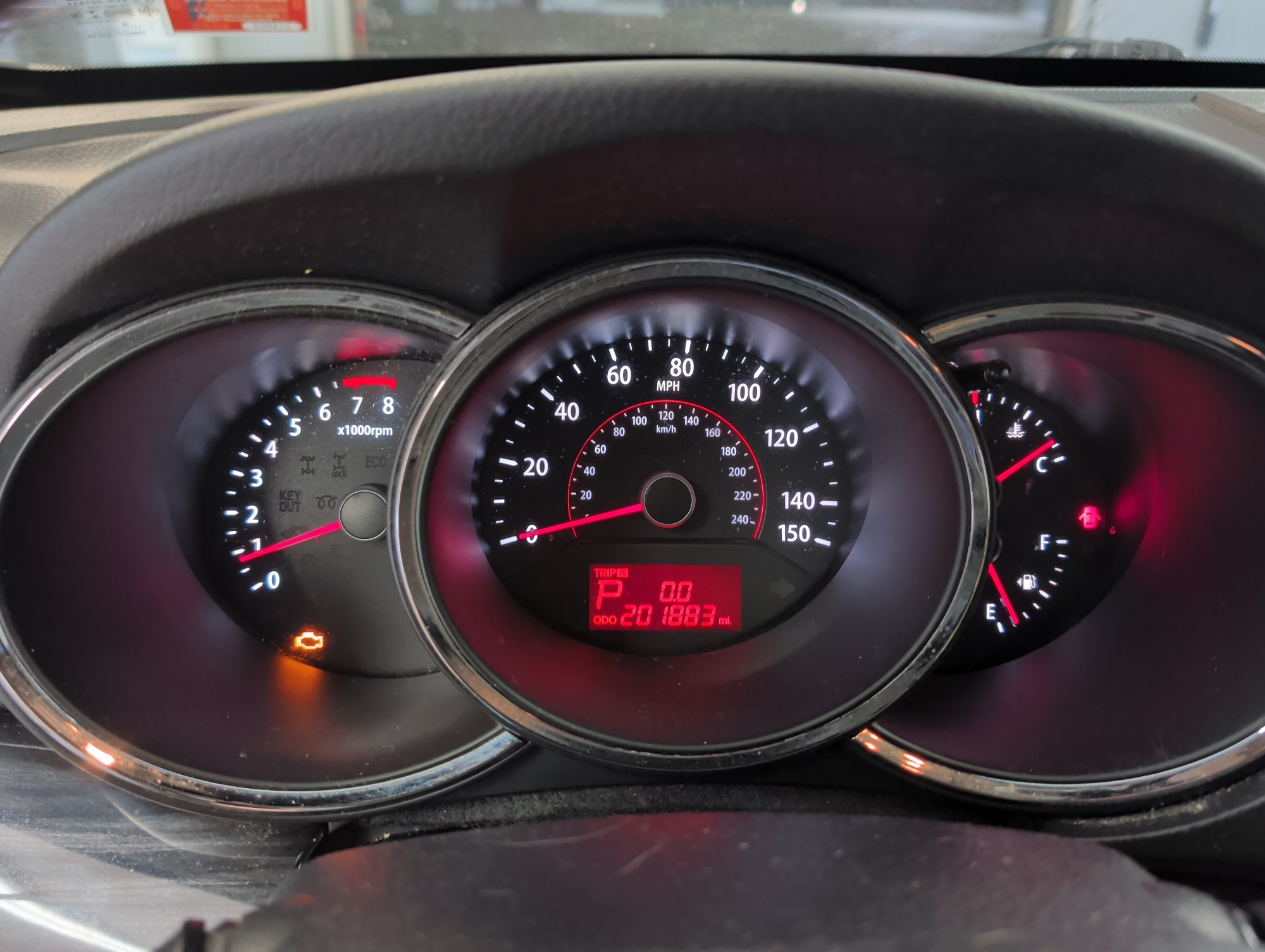 2011 kia sorento lx-4wd with 201883 miles for sale near elk-river, minnesota 106372_43_gauge_cluster.jpg