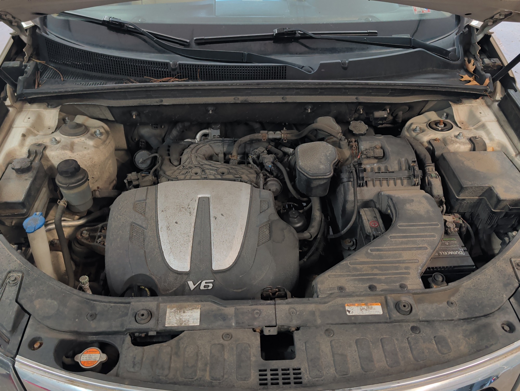2011 kia sorento lx-4wd with 201883 miles for sale near elk-river, minnesota 106372_49_engine_bay.jpg