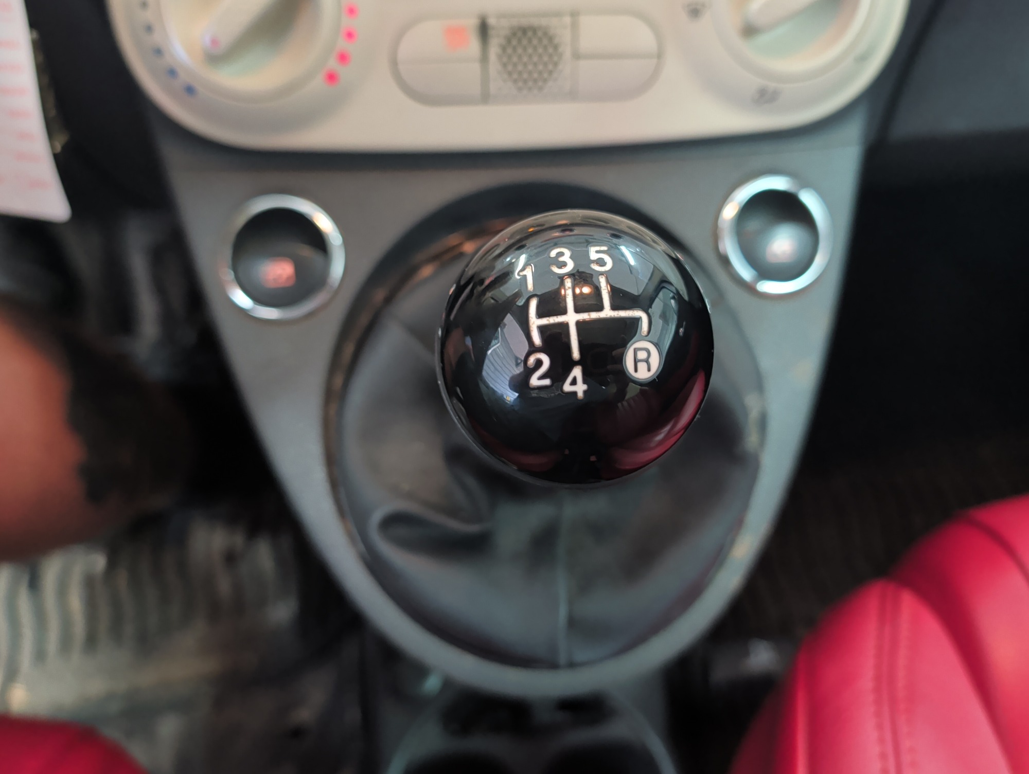2012 fiat 500 c-pop with 106623 miles for sale near elk-river, minnesota 106373_41_shifter.jpg