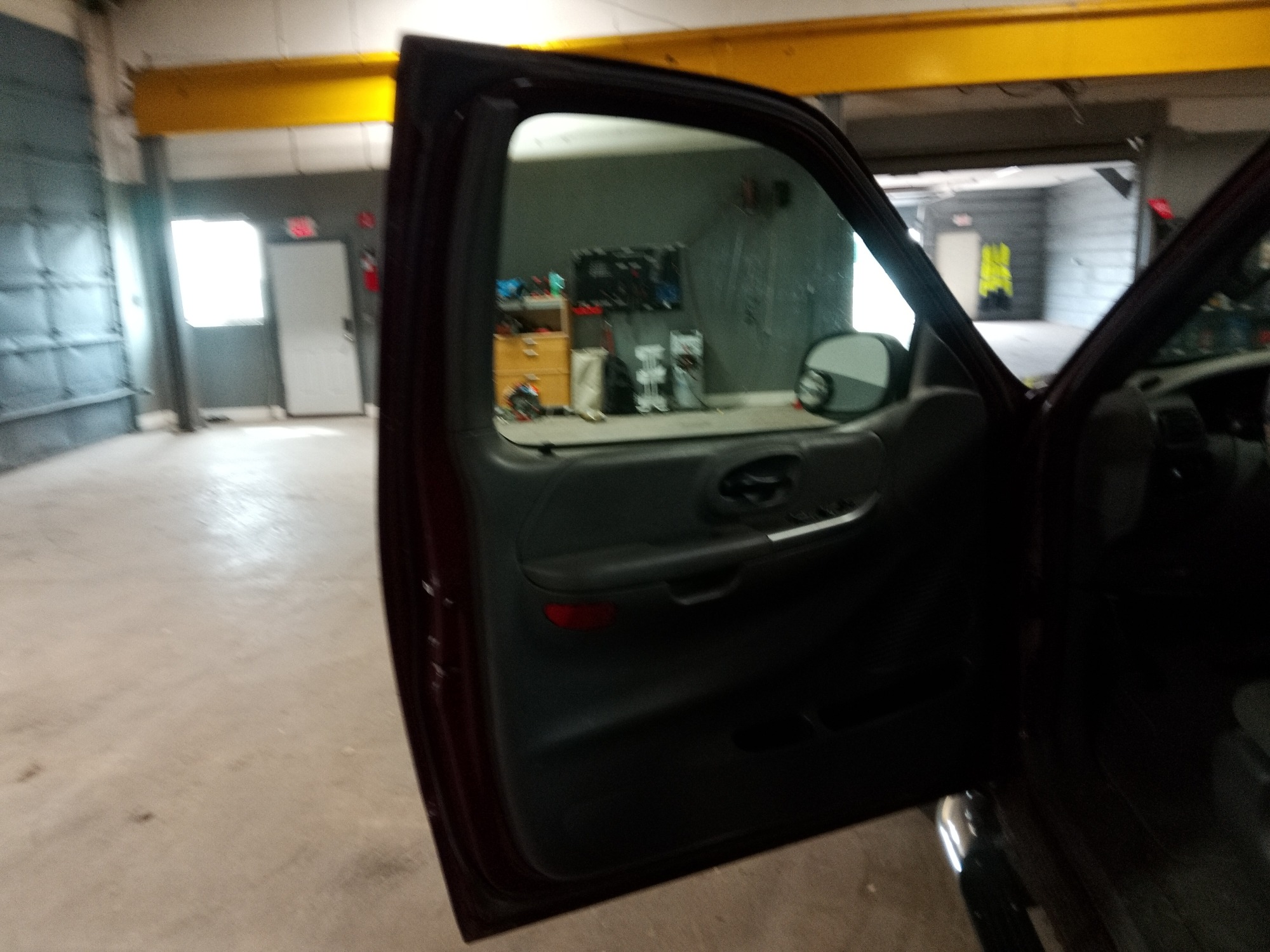 2003 ford f-150 xl-supercab-4wd with 200745 miles for sale near elk-river, minnesota 106377_23_driver_door_panel.jpg