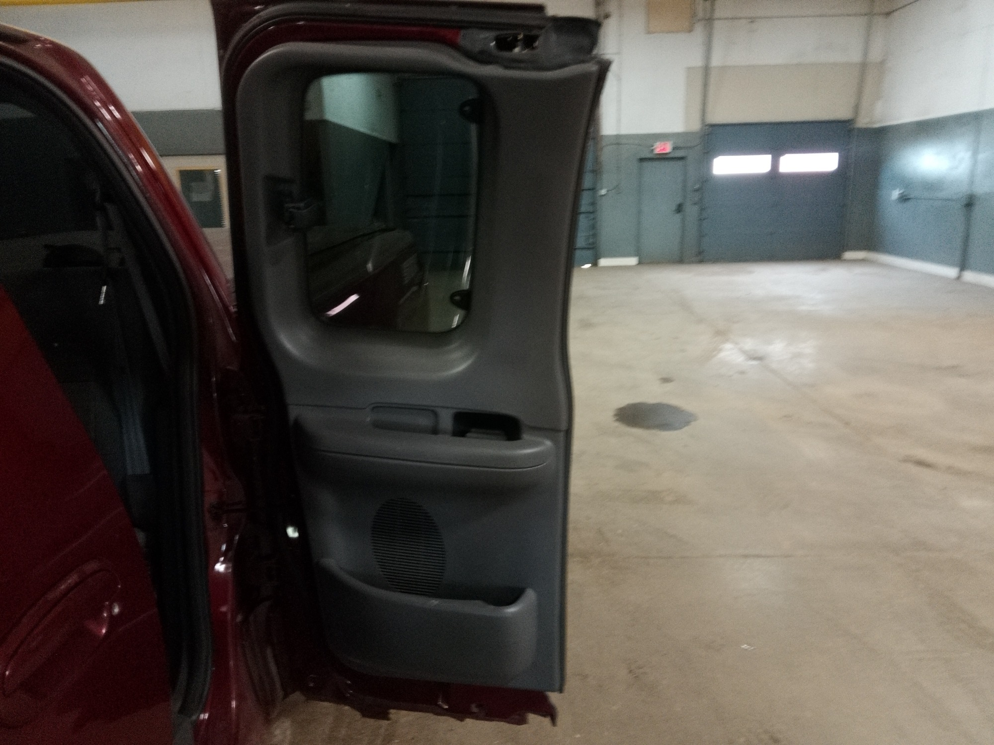 2003 ford f-150 xl-supercab-4wd with 200745 miles for sale near elk-river, minnesota 106377_25_drv_rear_door_panel.jpg