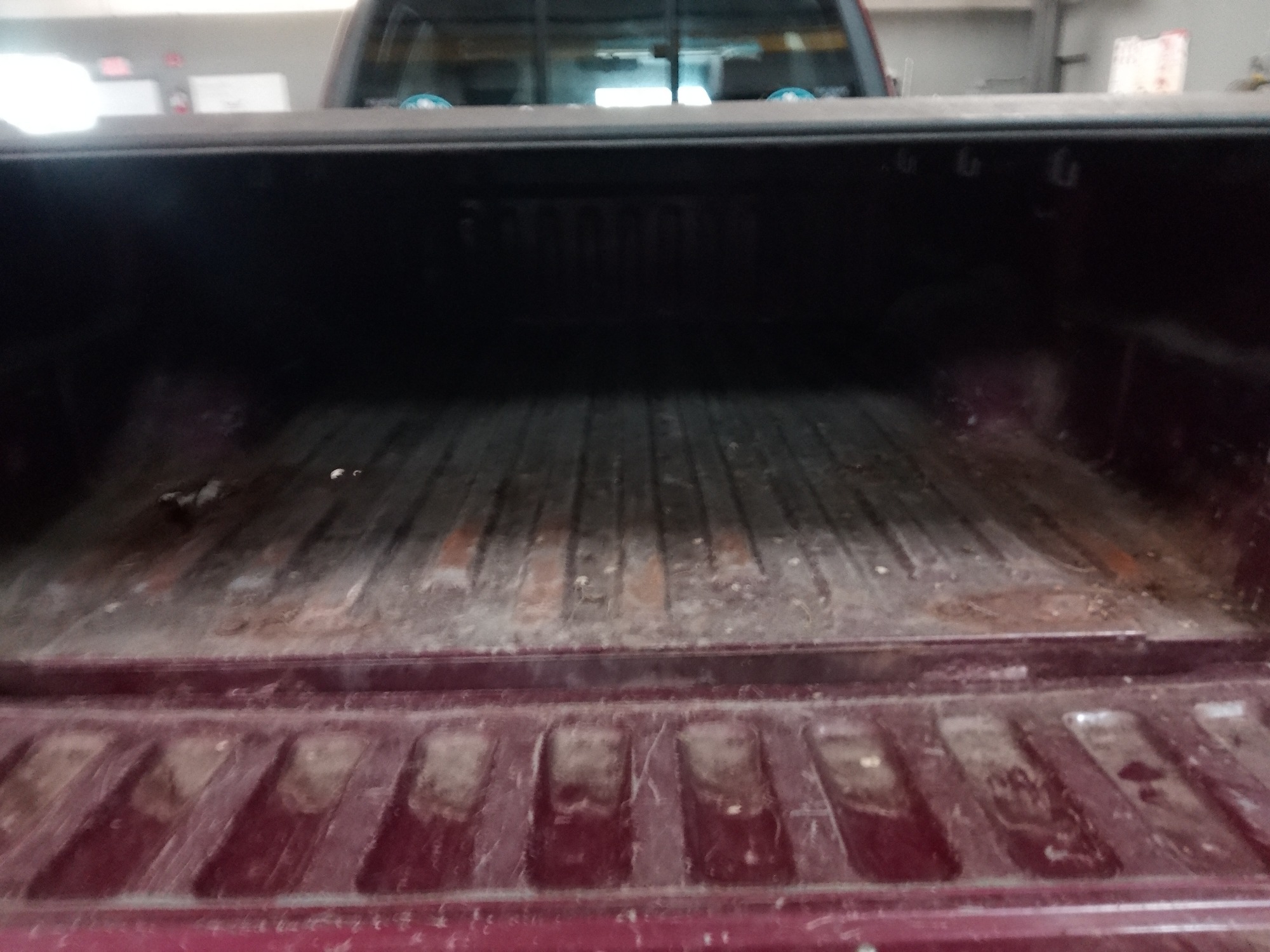 2003 ford f-150 xl-supercab-4wd with 200745 miles for sale near elk-river, minnesota 106377_26_trunk.jpg