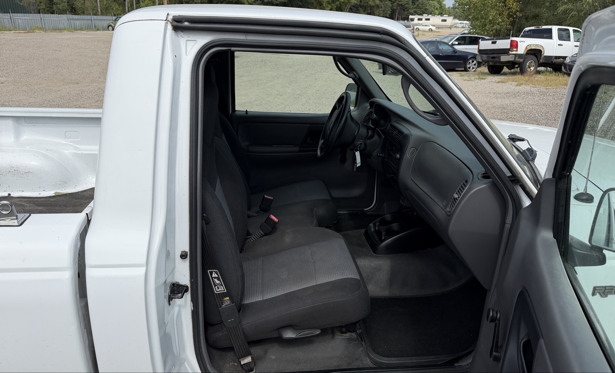 2003 ford ranger xl-short-bed-2wd---314a with 91214 miles for sale near elk-river, minnesota 106379_31_passenger_seat.jpg