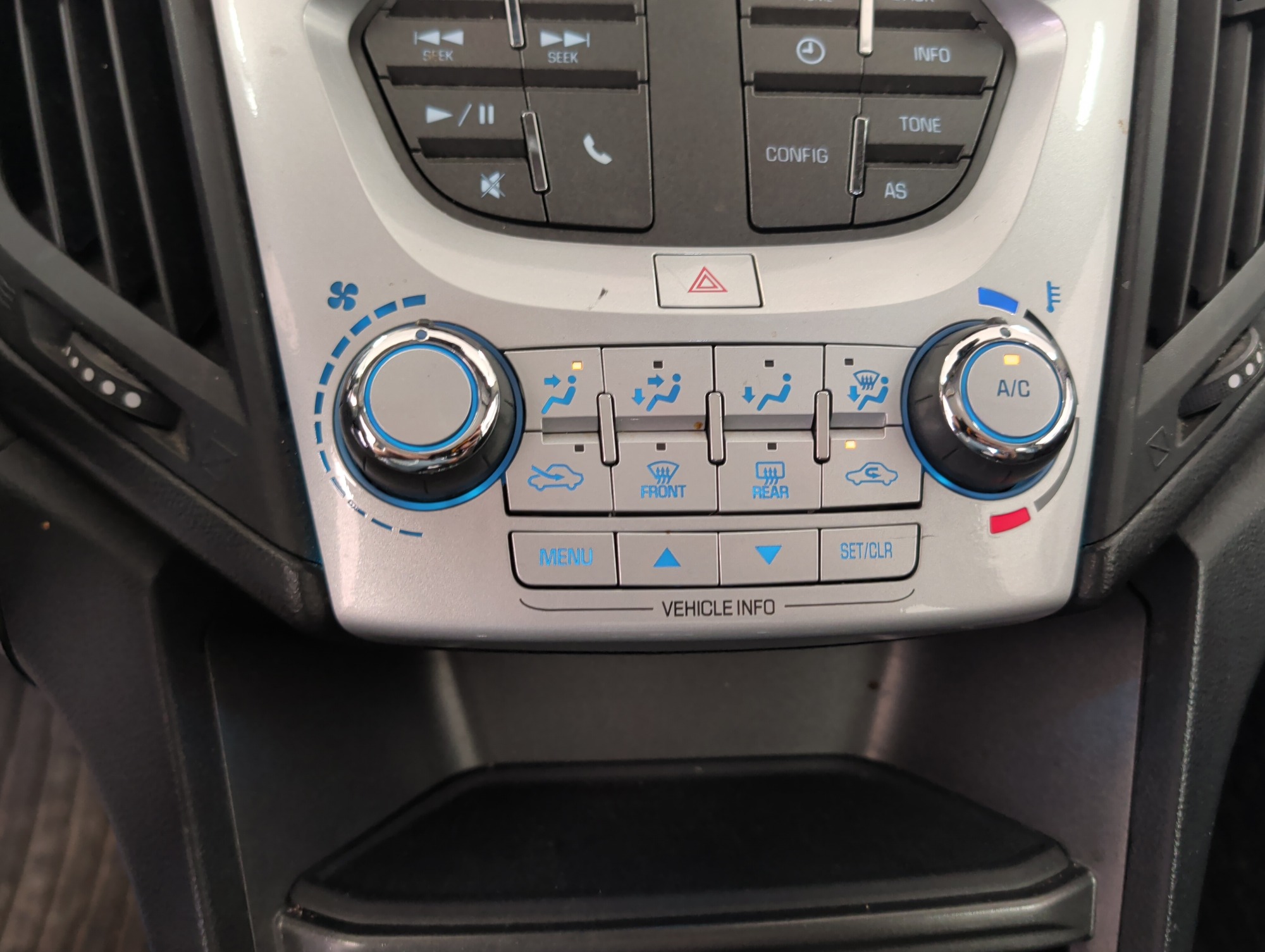 2016 chevrolet equinox ls-awd with 71230 miles for sale near elk-river, minnesota 106382_40_climate_control.jpg