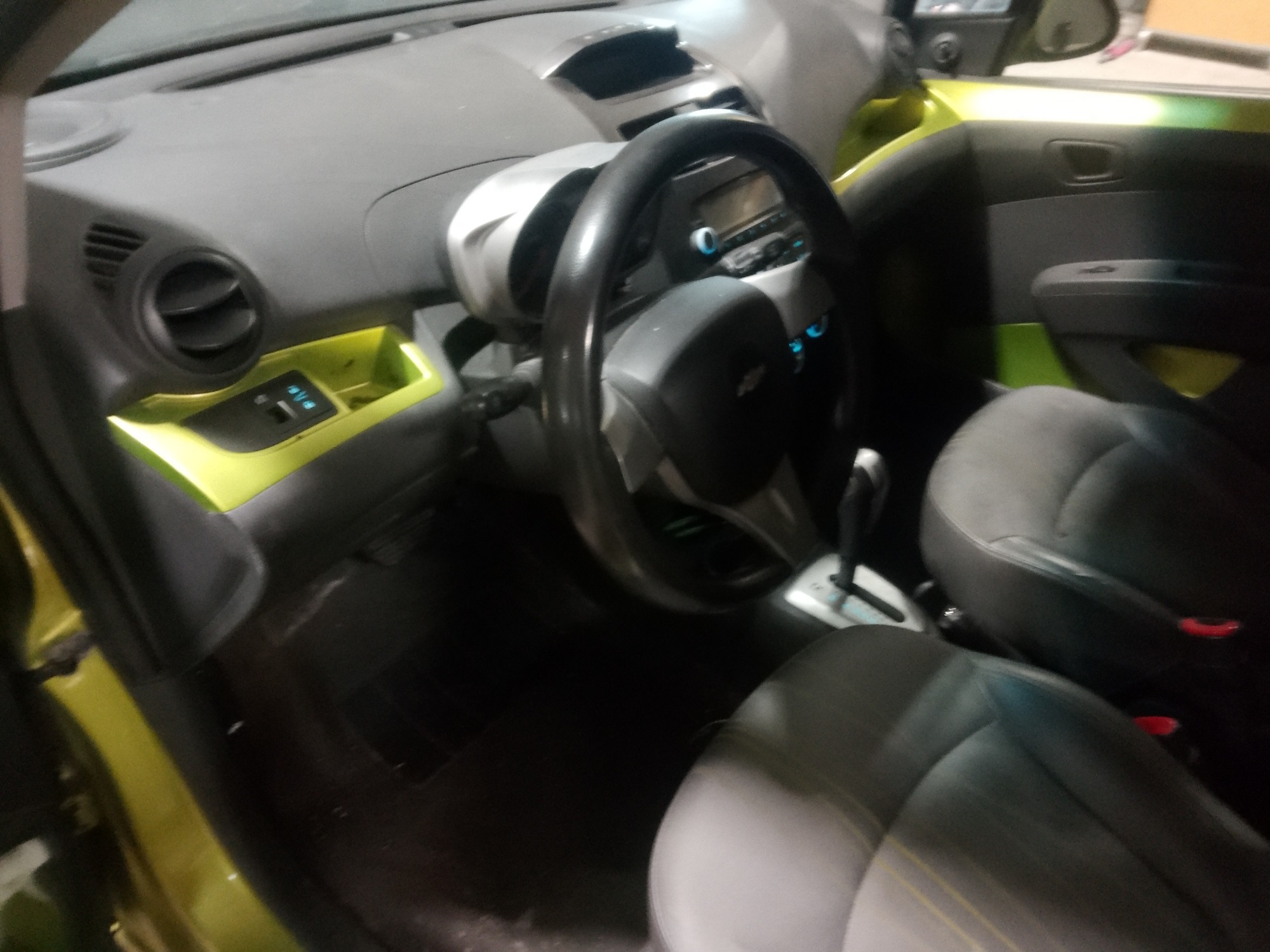 2013 chevrolet spark ls-auto with 108577 miles for sale near elk-river, minnesota 106385_37_left_of_steering_wheel.jpg