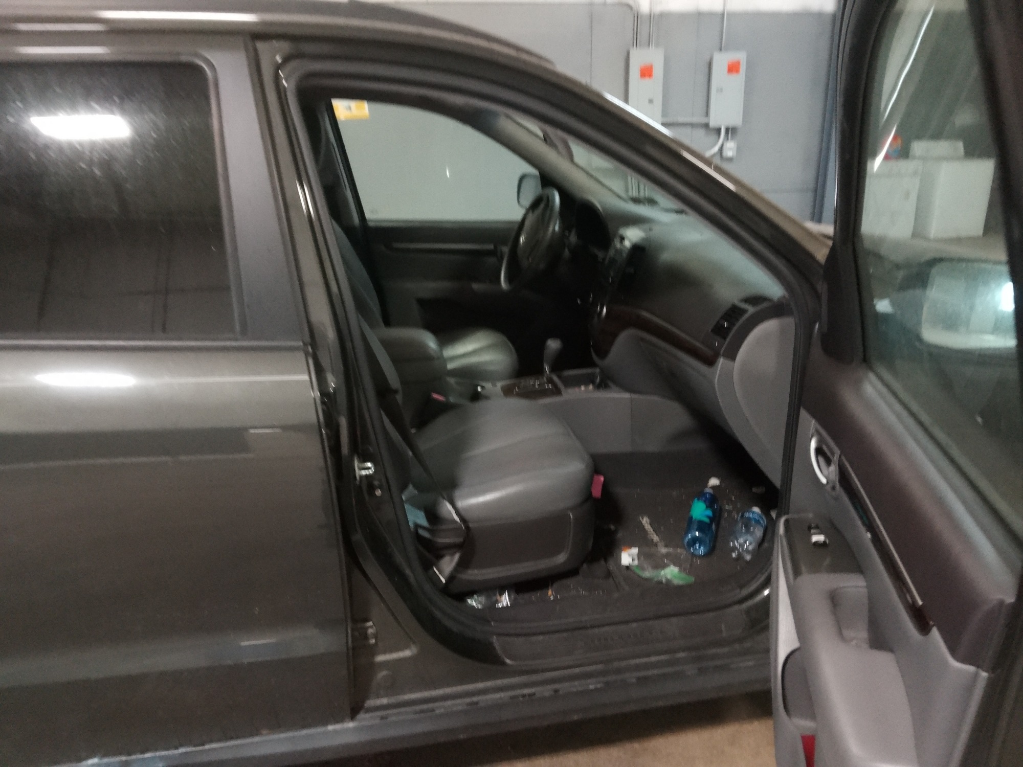 2010 hyundai santa-fe gls-2.4-awd with 186237 miles for sale near elk-river, minnesota 106386_31_passenger_seat.jpg