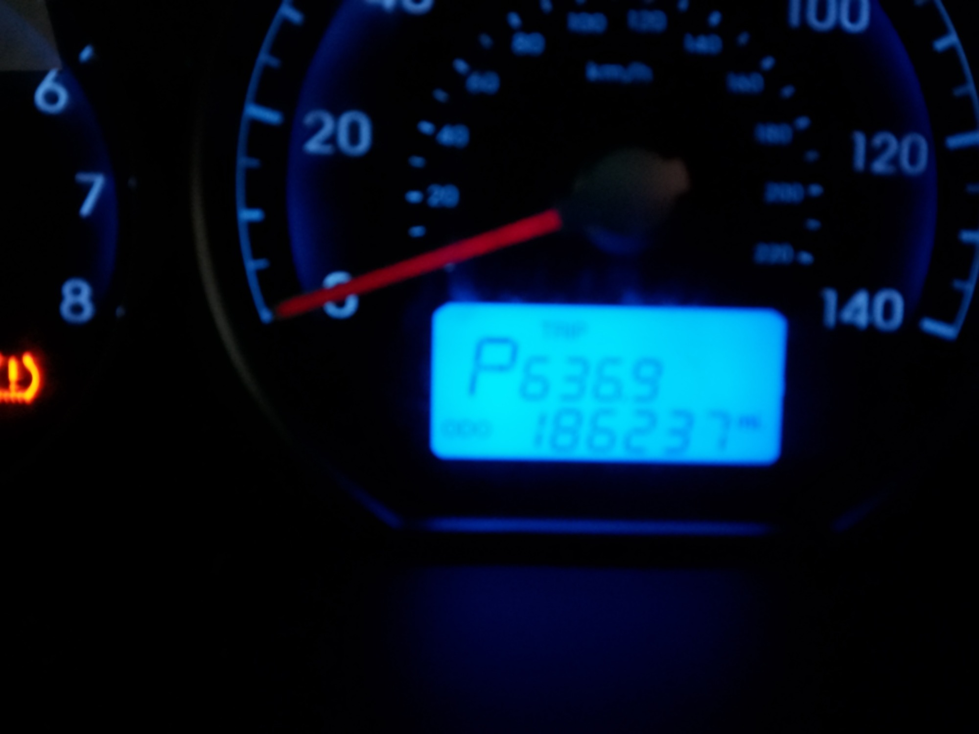 2010 hyundai santa-fe gls-2.4-awd with 186237 miles for sale near elk-river, minnesota 106386_44_mileage_closeup.jpg