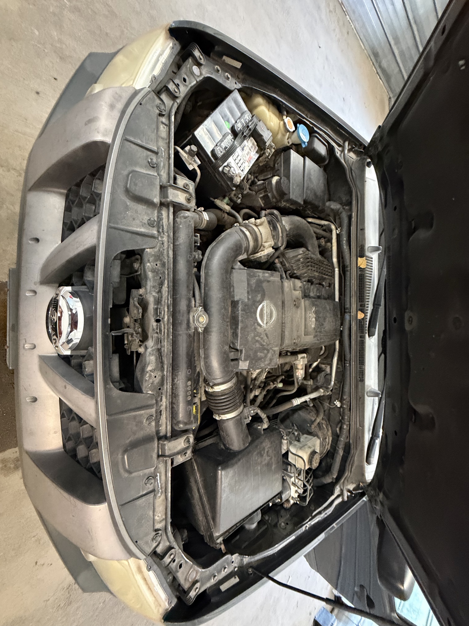 2005 nissan xterra or-2wd with 233878 miles for sale near elk-river, minnesota 106387_49_engine_bay.jpg