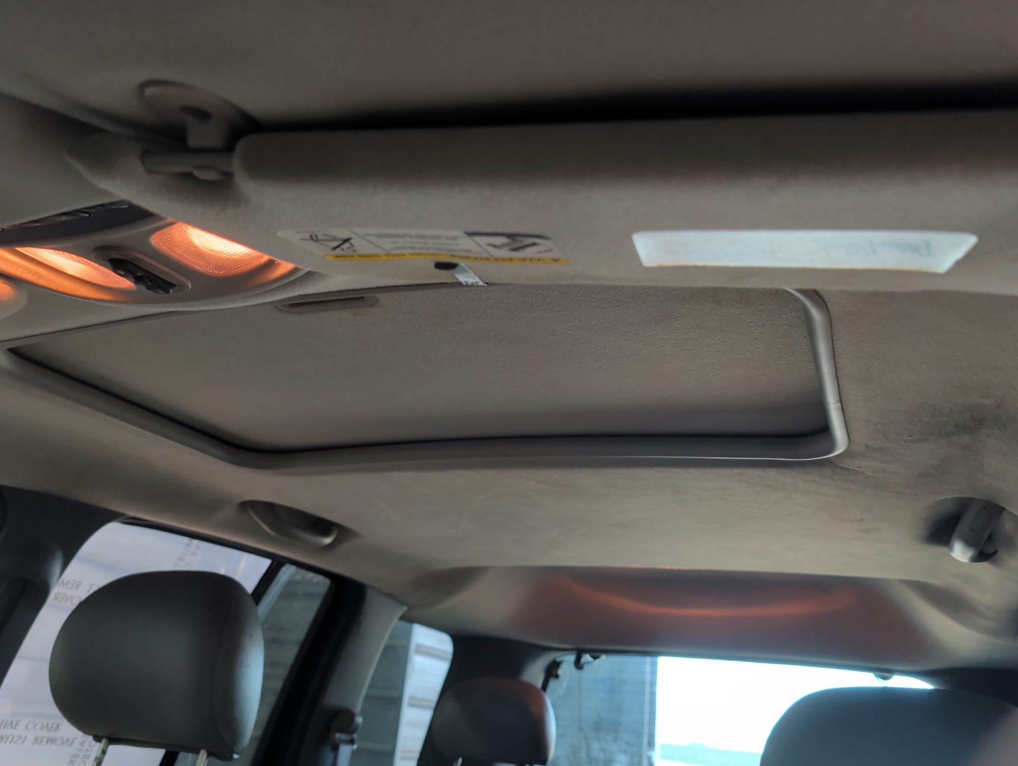 2007 jeep liberty limited-4wd with 169092 miles for sale near elk-river, minnesota 106389_35_headliner_sunroof.jpg