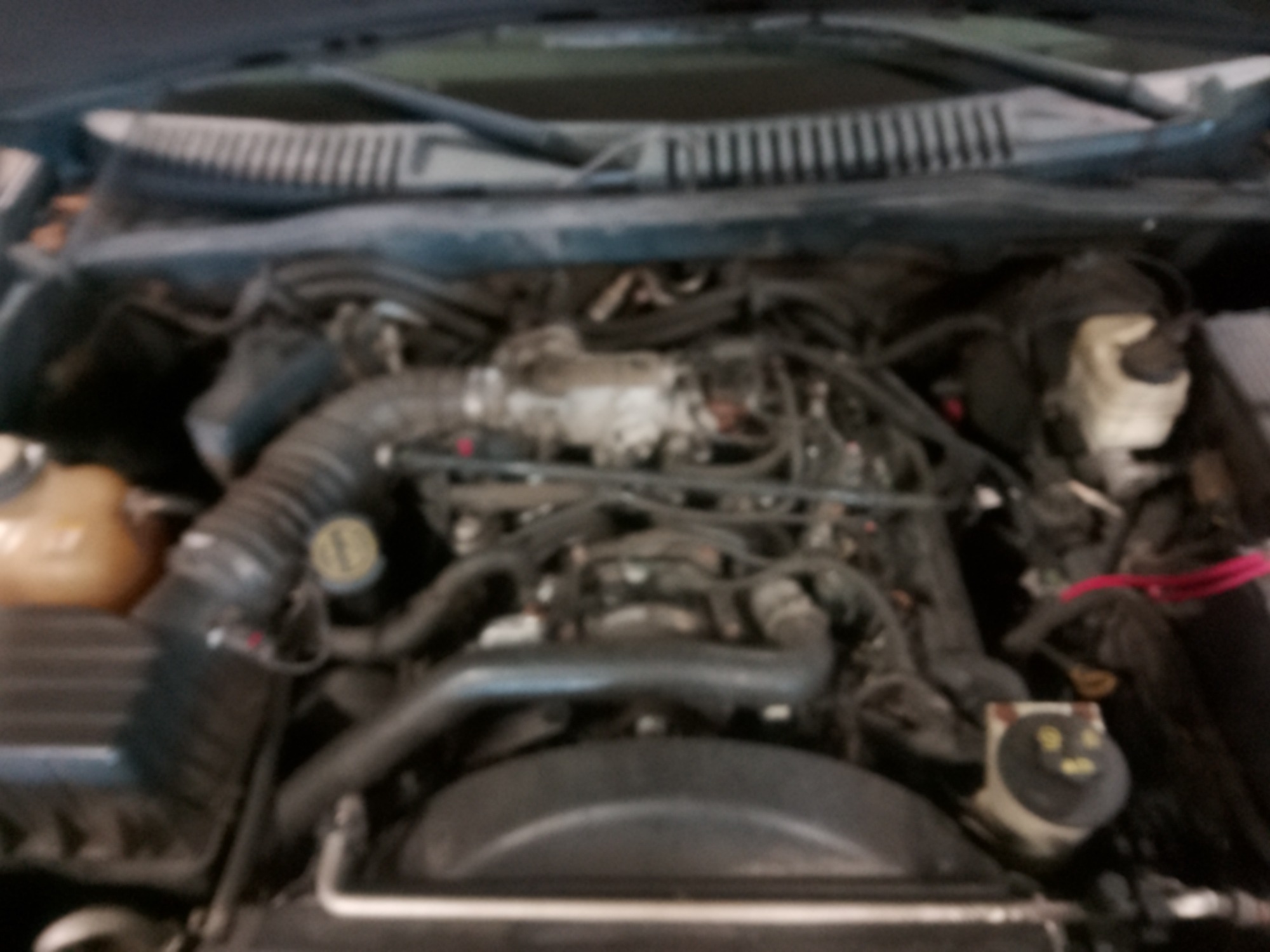 2005 ford explorer xlt-4.6l-4wd with 245386 miles for sale near elk-river, minnesota 106390_49_engine_bay.jpg