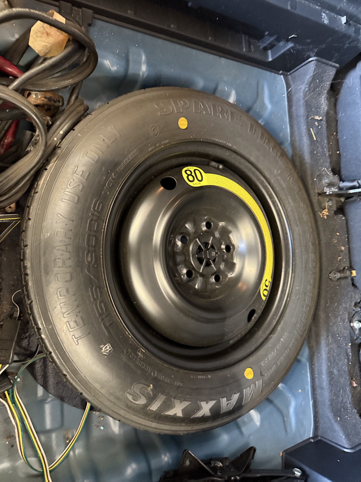2010 hyundai tucson limited-2wd with 229317 miles for sale near elk-river, minnesota 106392_27_spare_tire.jpg