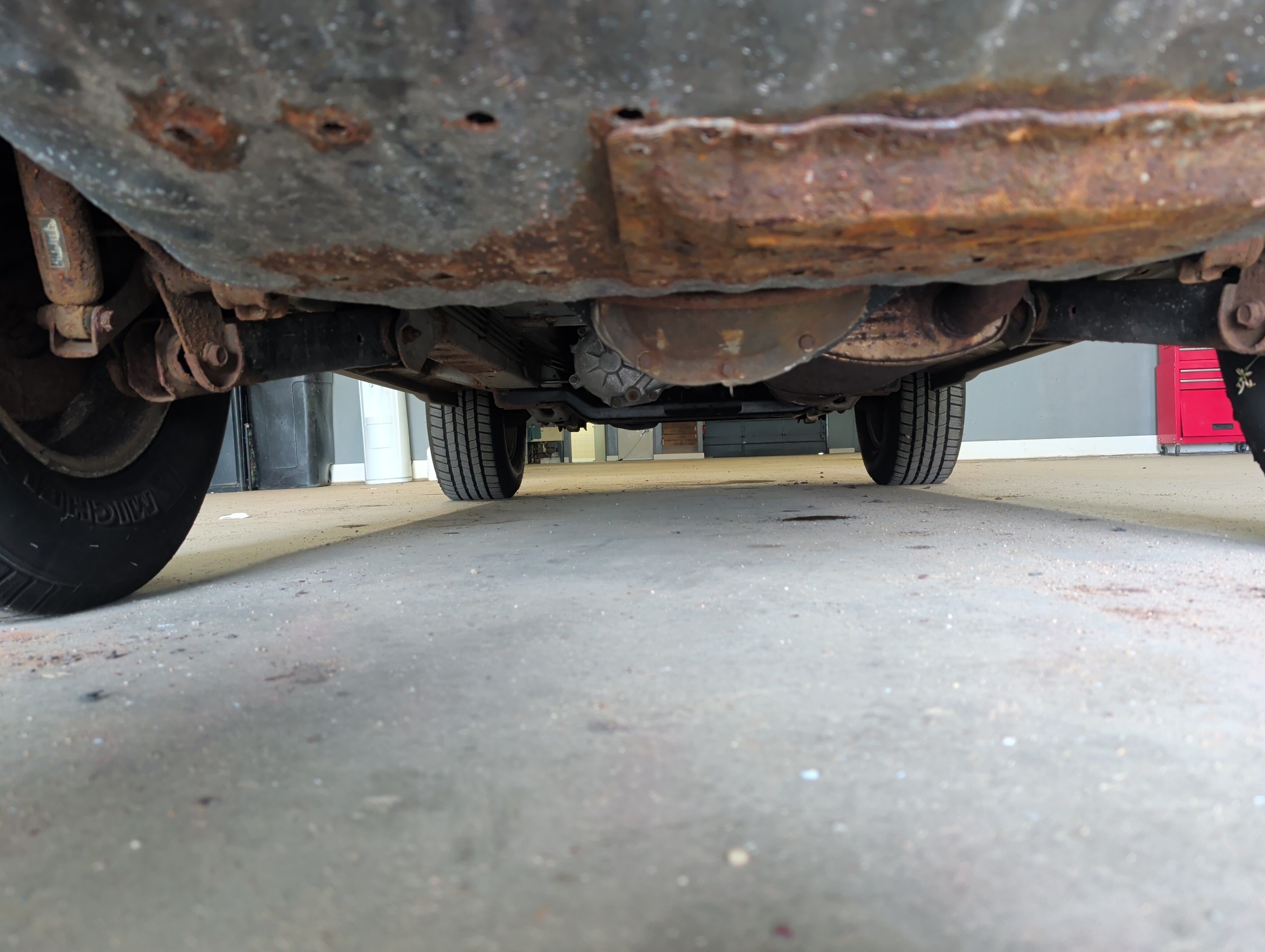 2003 jeep grand-cherokee laredo-4wd with 126243 miles for sale near elk-river, minnesota 106393_19_undercar_rear.jpg