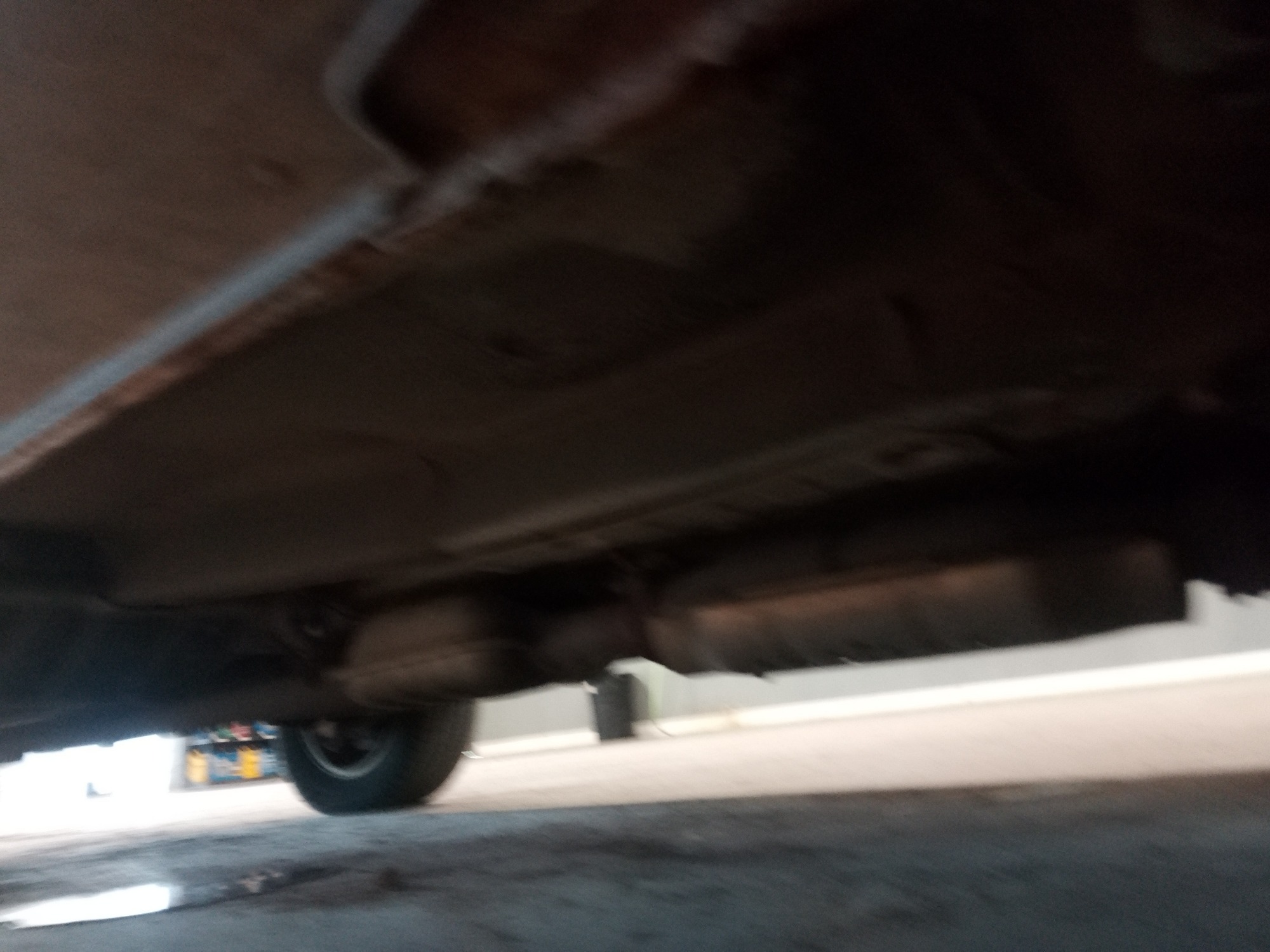 2005 hyundai tucson gls-2.7-4wd with 199158 miles for sale near elk-river, minnesota 106395_21_undercar_pass_side.jpg