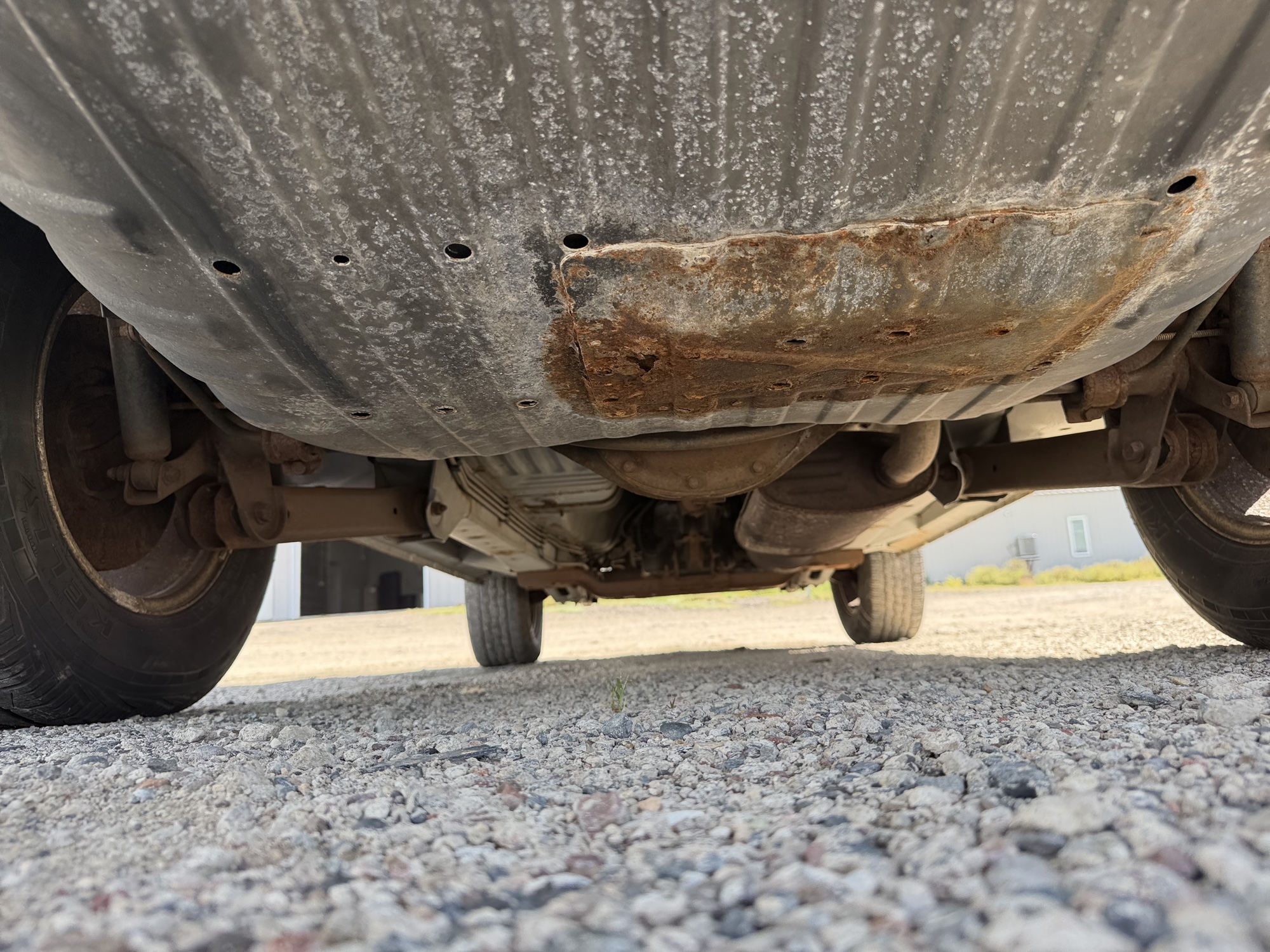 2004 jeep grand-cherokee laredo-2wd with 138807 miles for sale near elk-river, minnesota 106397_19_undercar_rear.jpg