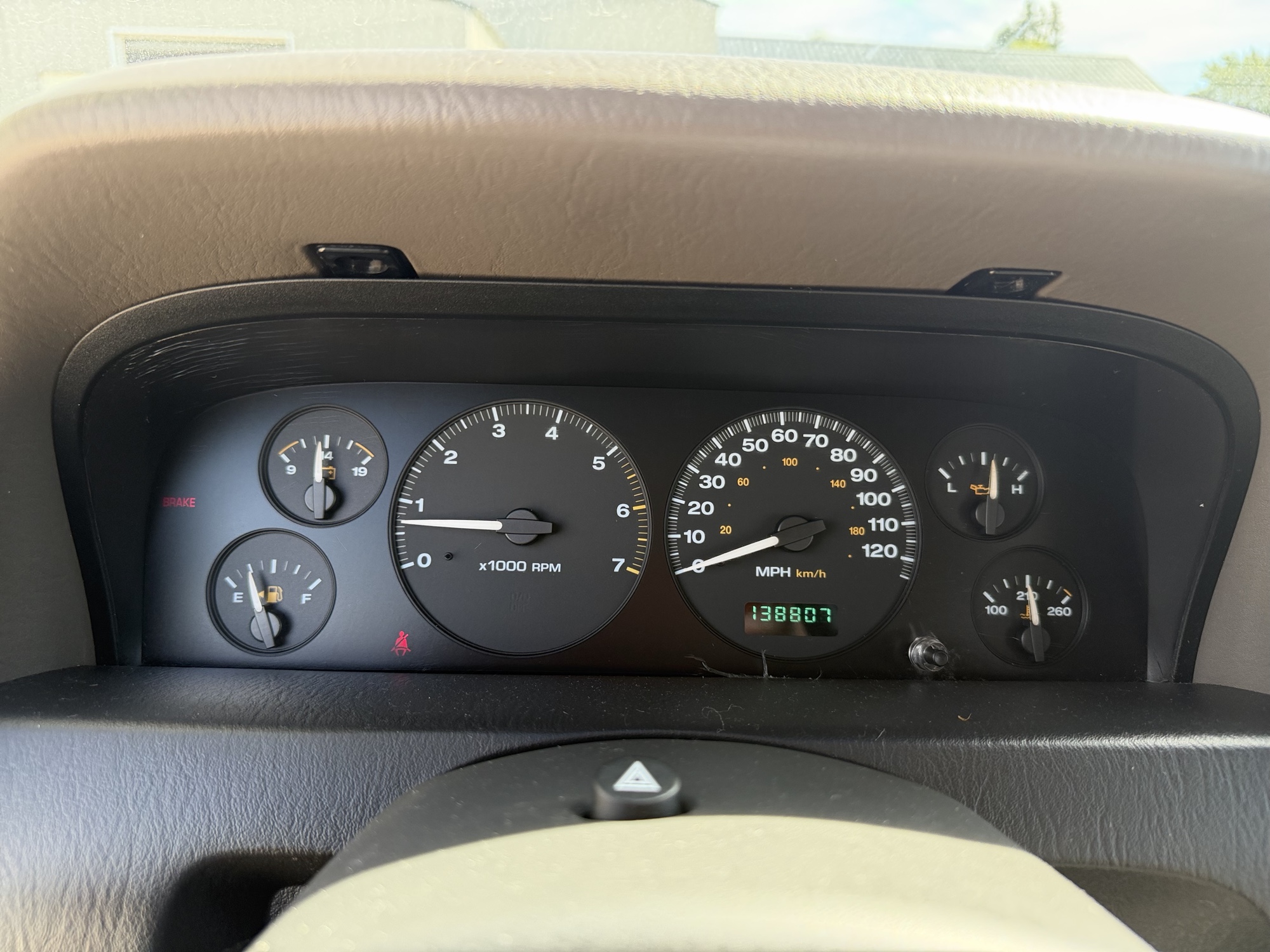 2004 jeep grand-cherokee laredo-2wd with 138807 miles for sale near elk-river, minnesota 106397_43_gauge_cluster.jpg