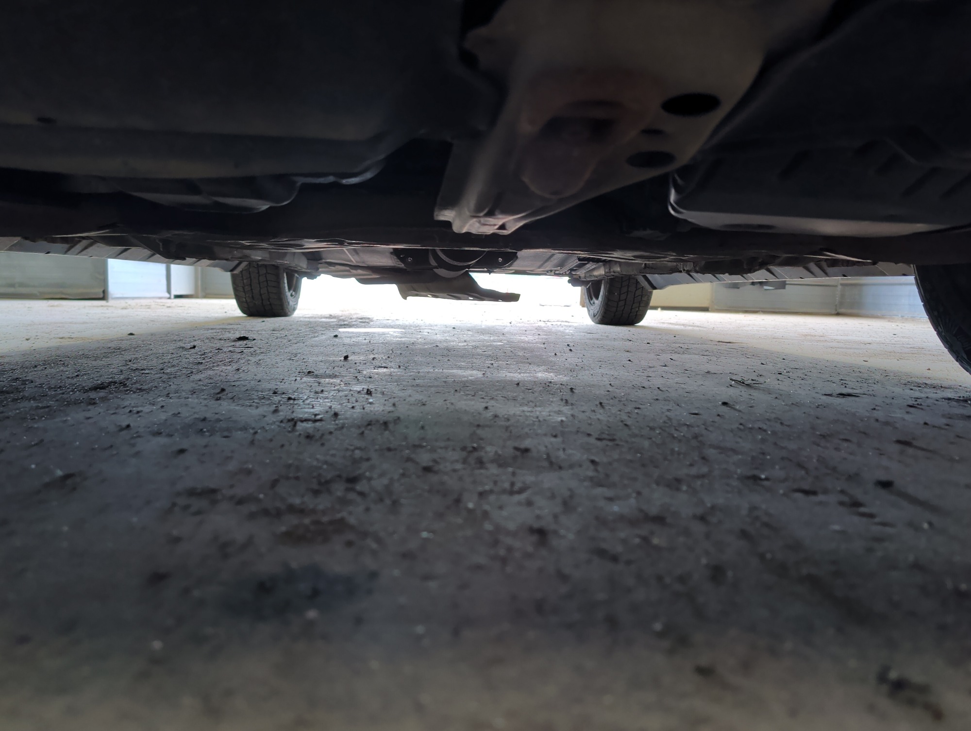 2005 toyota matrix xr-2wd with 144833 miles for sale near elk-river, minnesota 106398_16_undercar_front.jpg