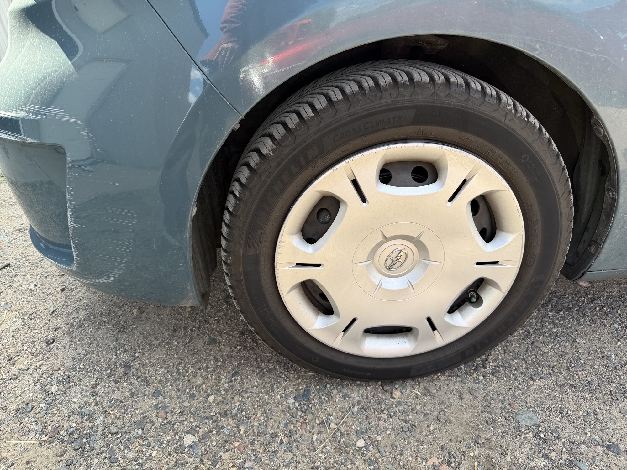 2008 scion xb with 101491 miles for sale near elk-river, minnesota 106399_12_drv_front_wheel.jpg