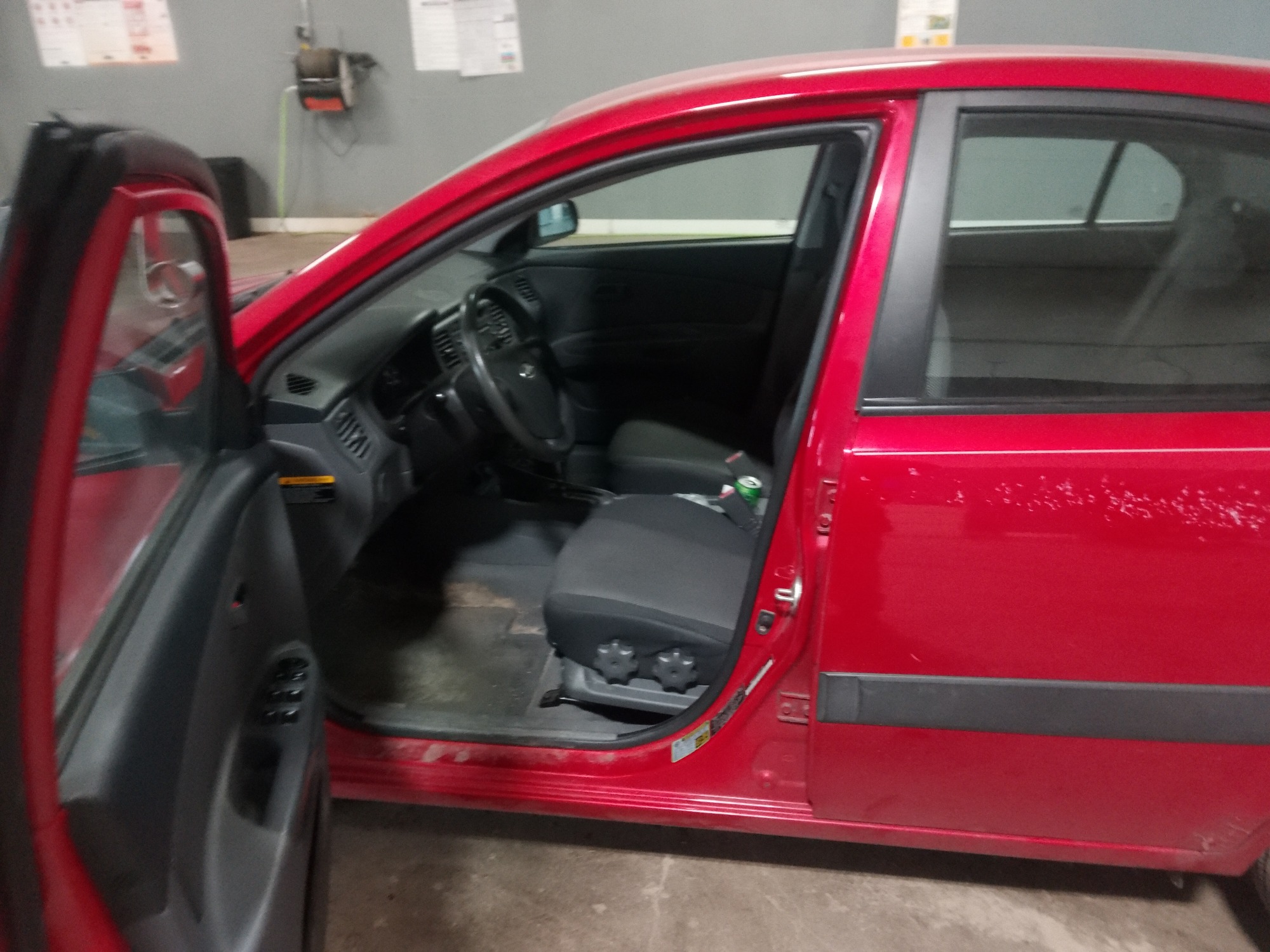 2008 kia rio base with 152254 miles for sale near elk-river, minnesota 106400_22_driver_seat.jpg