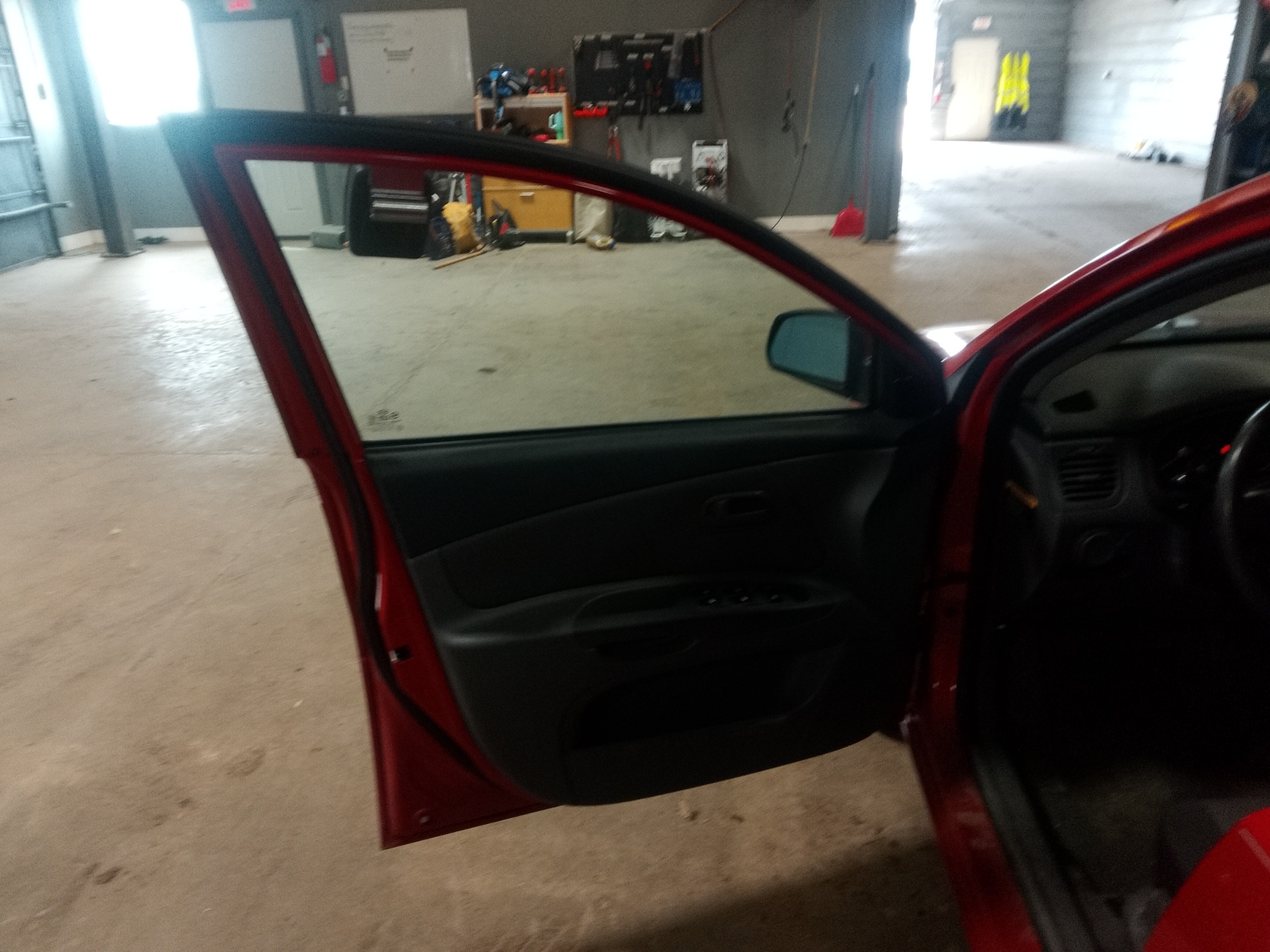 2008 kia rio base with 152254 miles for sale near elk-river, minnesota 106400_23_driver_door_panel.jpg