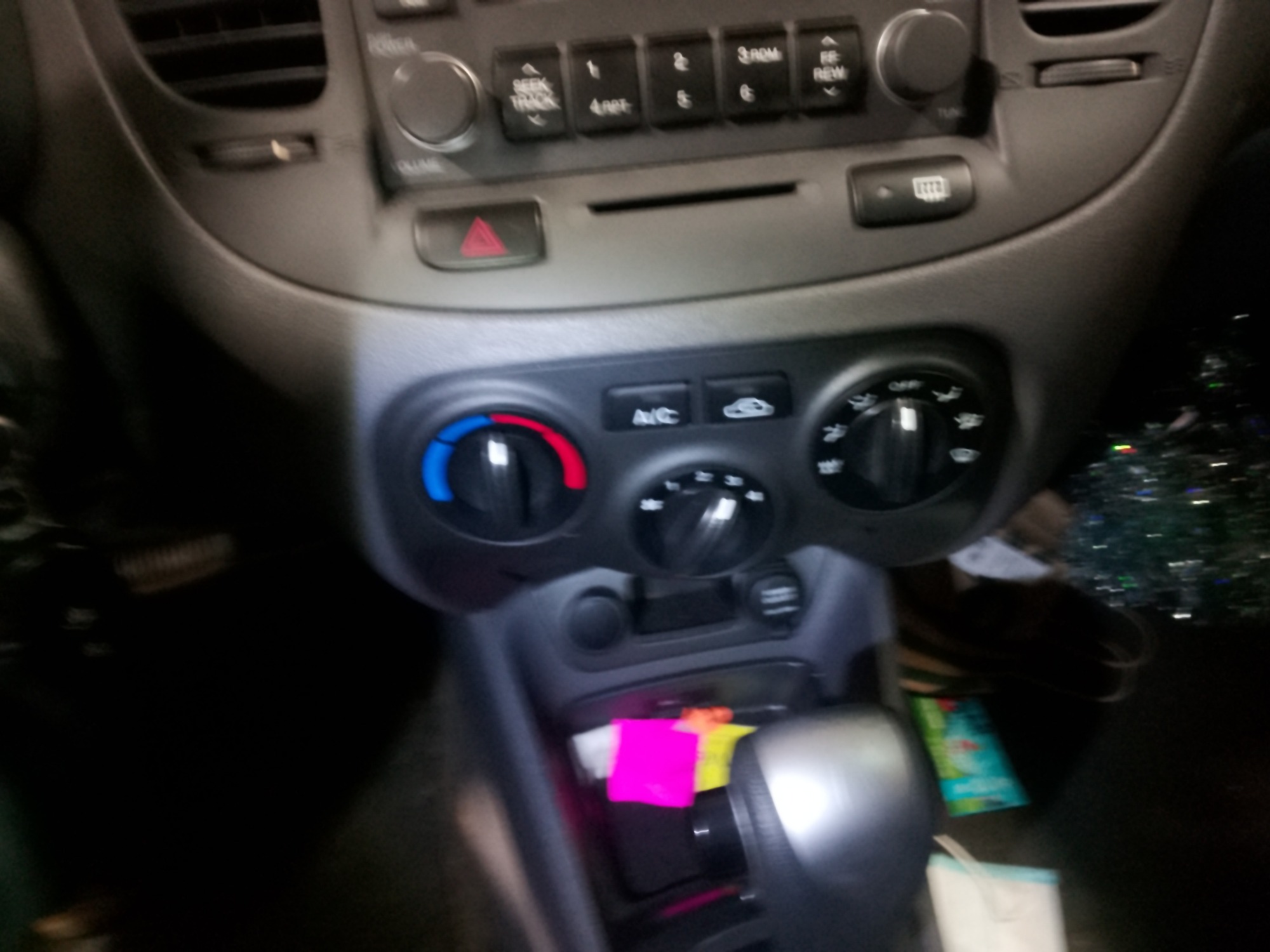2008 kia rio base with 152254 miles for sale near elk-river, minnesota 106400_40_climate_control.jpg