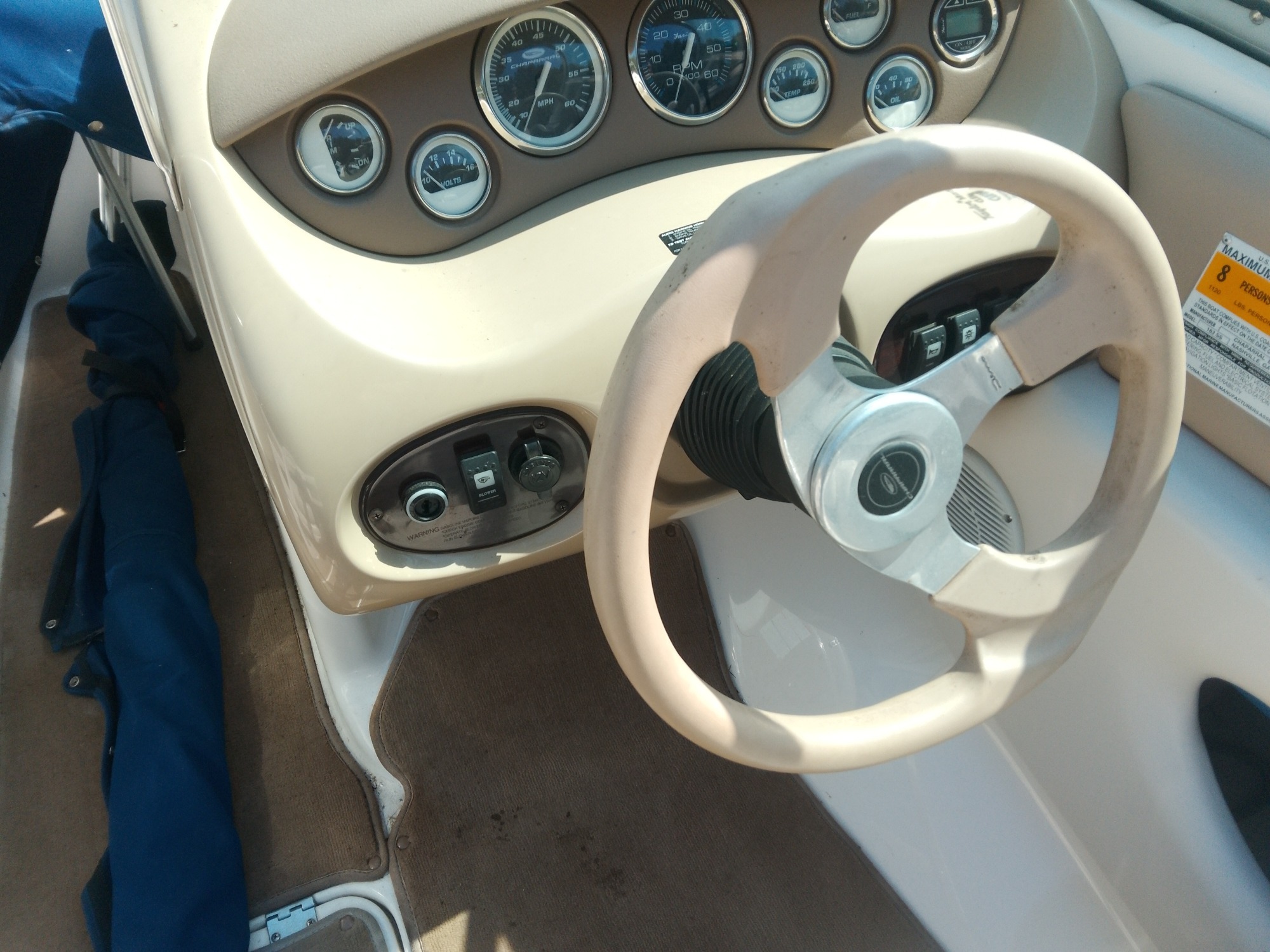 2002 chapparal 183 for sale near elk-river, minnesota 106401_37_left_of_steering_wheel.jpg