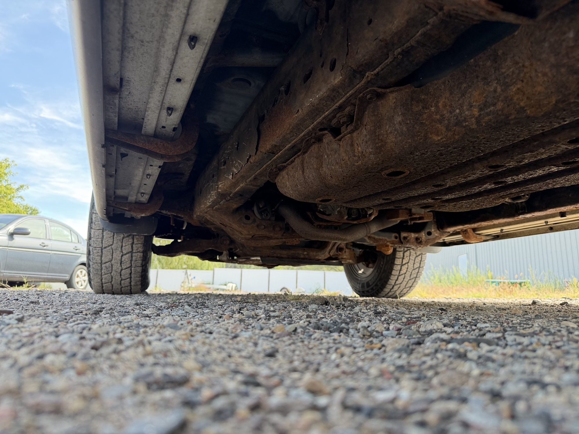 2005 toyota 4runner sport-edition-v6-4wd with 115448 miles for sale near elk-river, minnesota 106402_18_undercar_rear_drv.jpg