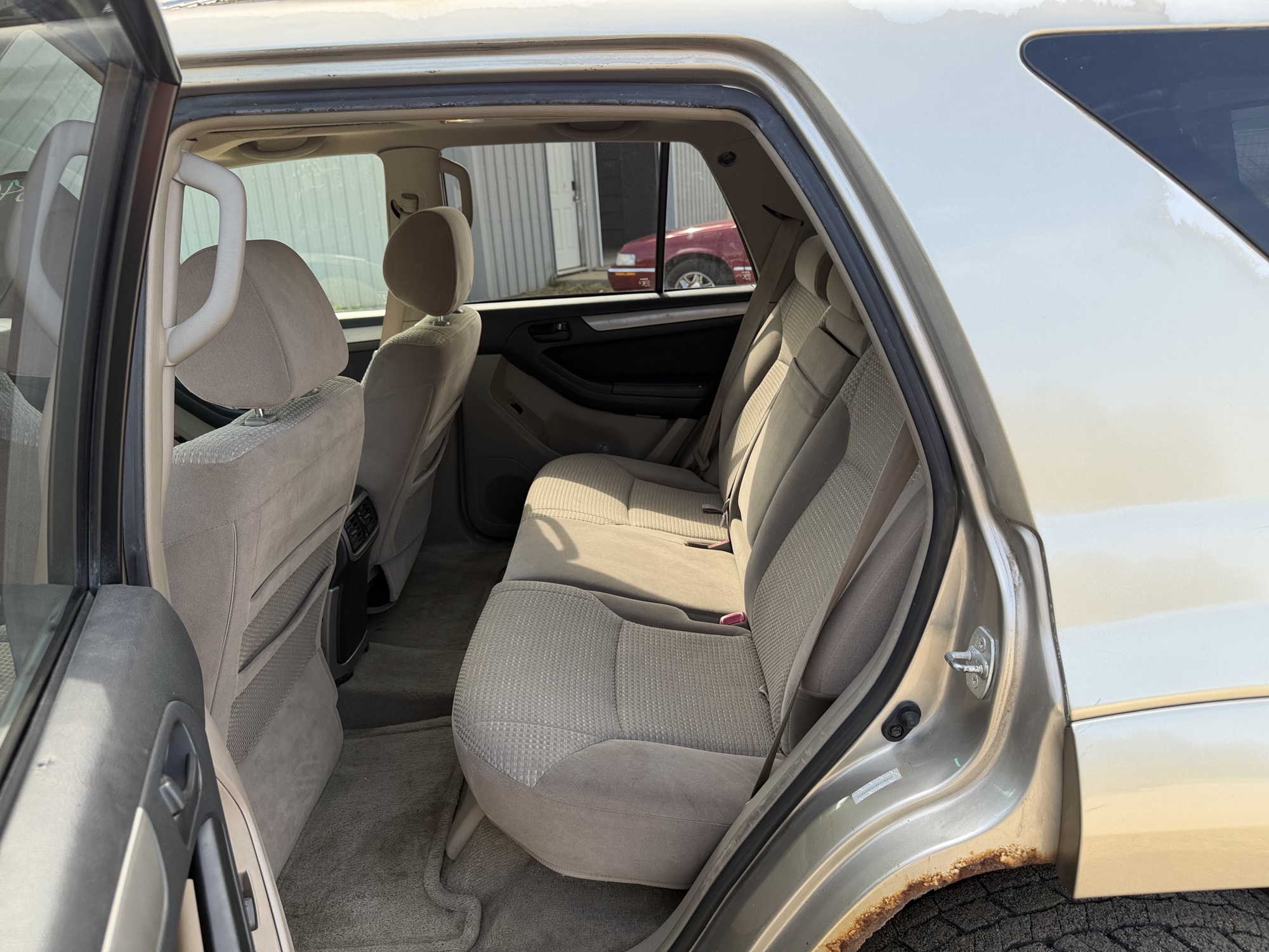 2005 toyota 4runner sport-edition-v6-4wd with 115448 miles for sale near elk-river, minnesota 106402_24_drv_rear_seat.jpg