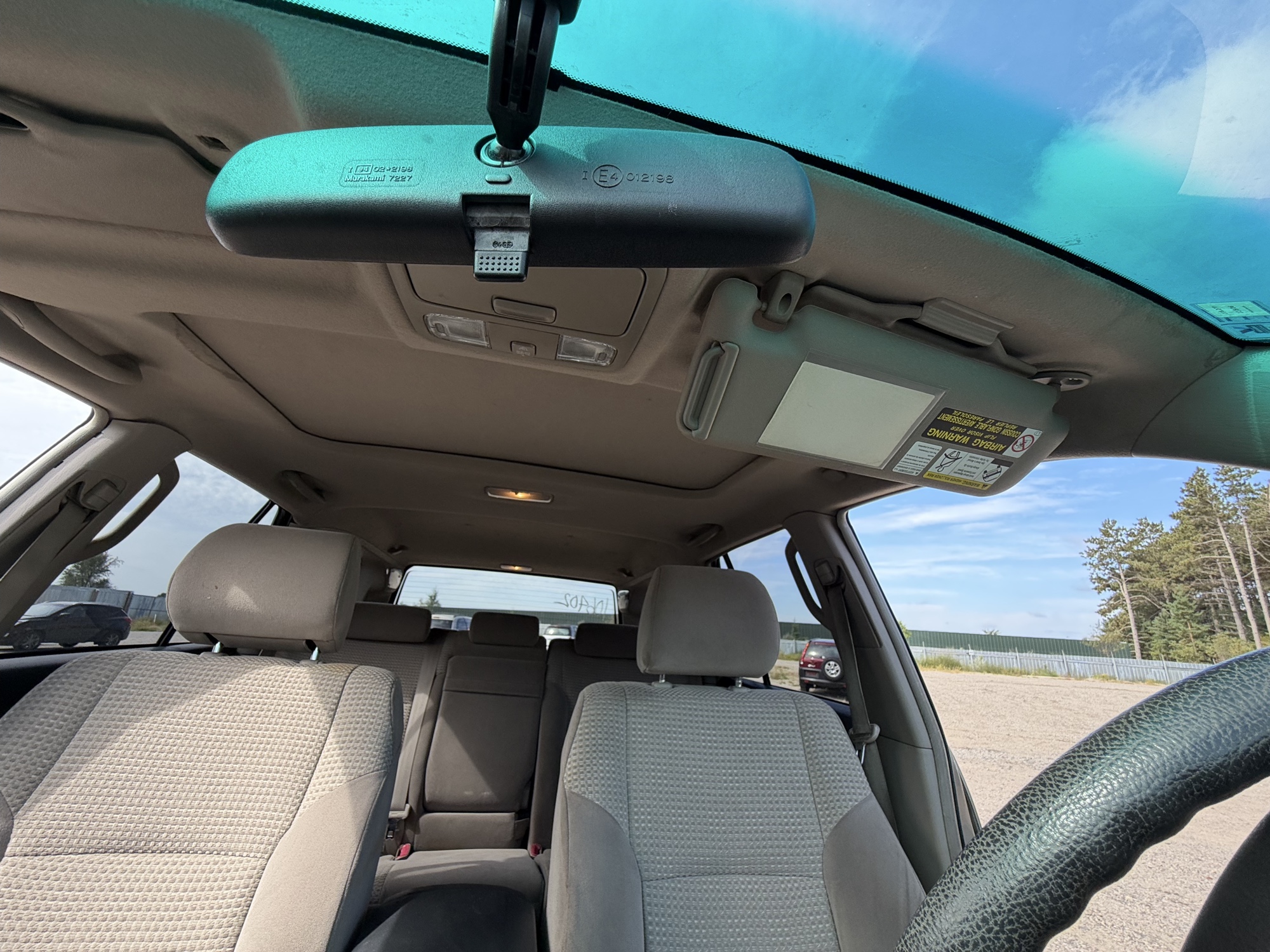 2005 toyota 4runner sport-edition-v6-4wd with 115448 miles for sale near elk-river, minnesota 106402_35_headliner_sunroof.jpg