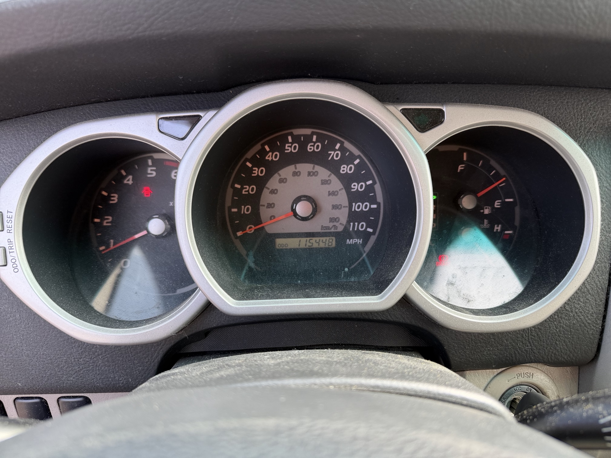 2005 toyota 4runner sport-edition-v6-4wd with 115448 miles for sale near elk-river, minnesota 106402_43_gauge_cluster.jpg