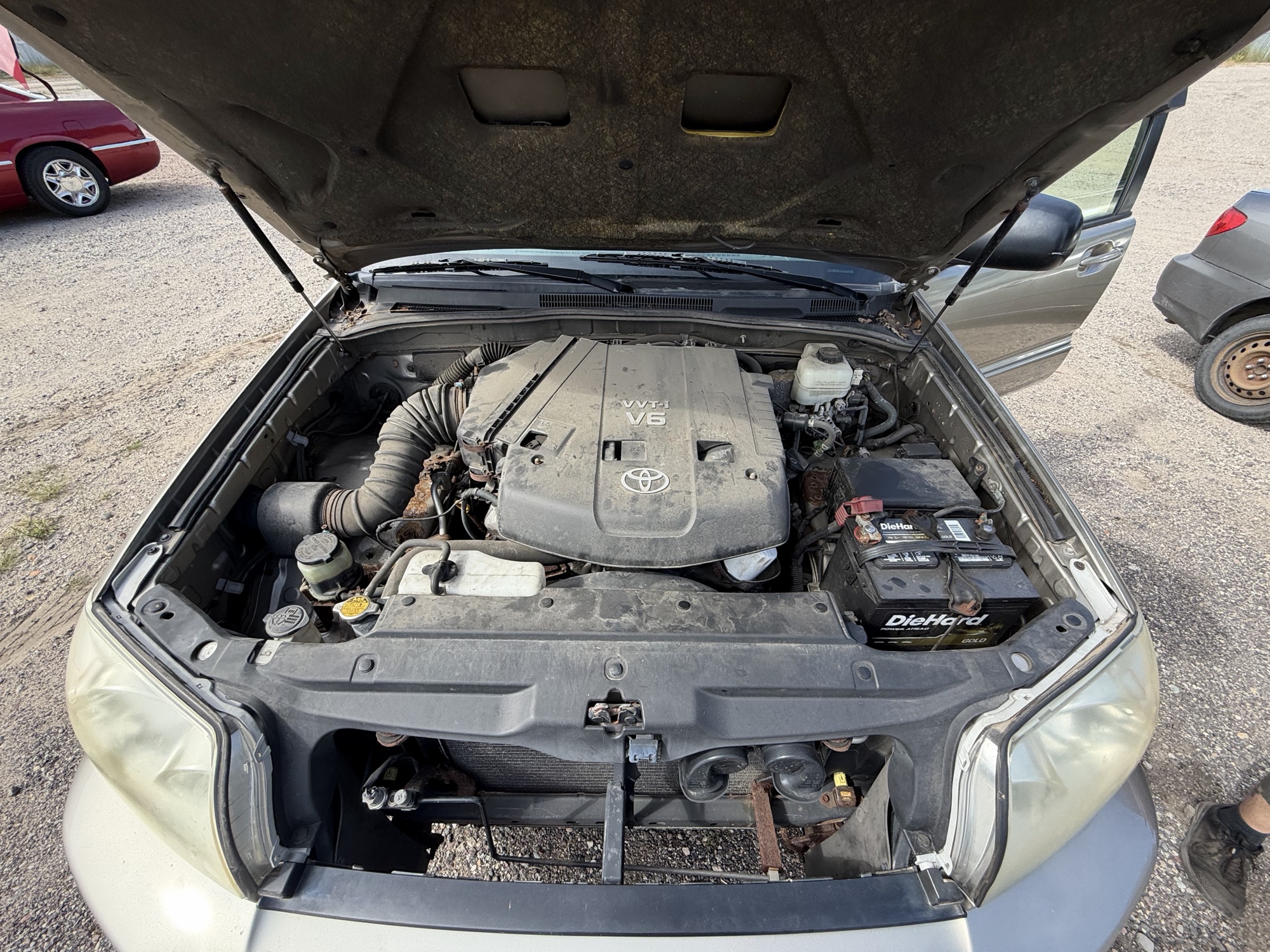 2005 toyota 4runner sport-edition-v6-4wd with 115448 miles for sale near elk-river, minnesota 106402_49_engine_bay.jpg