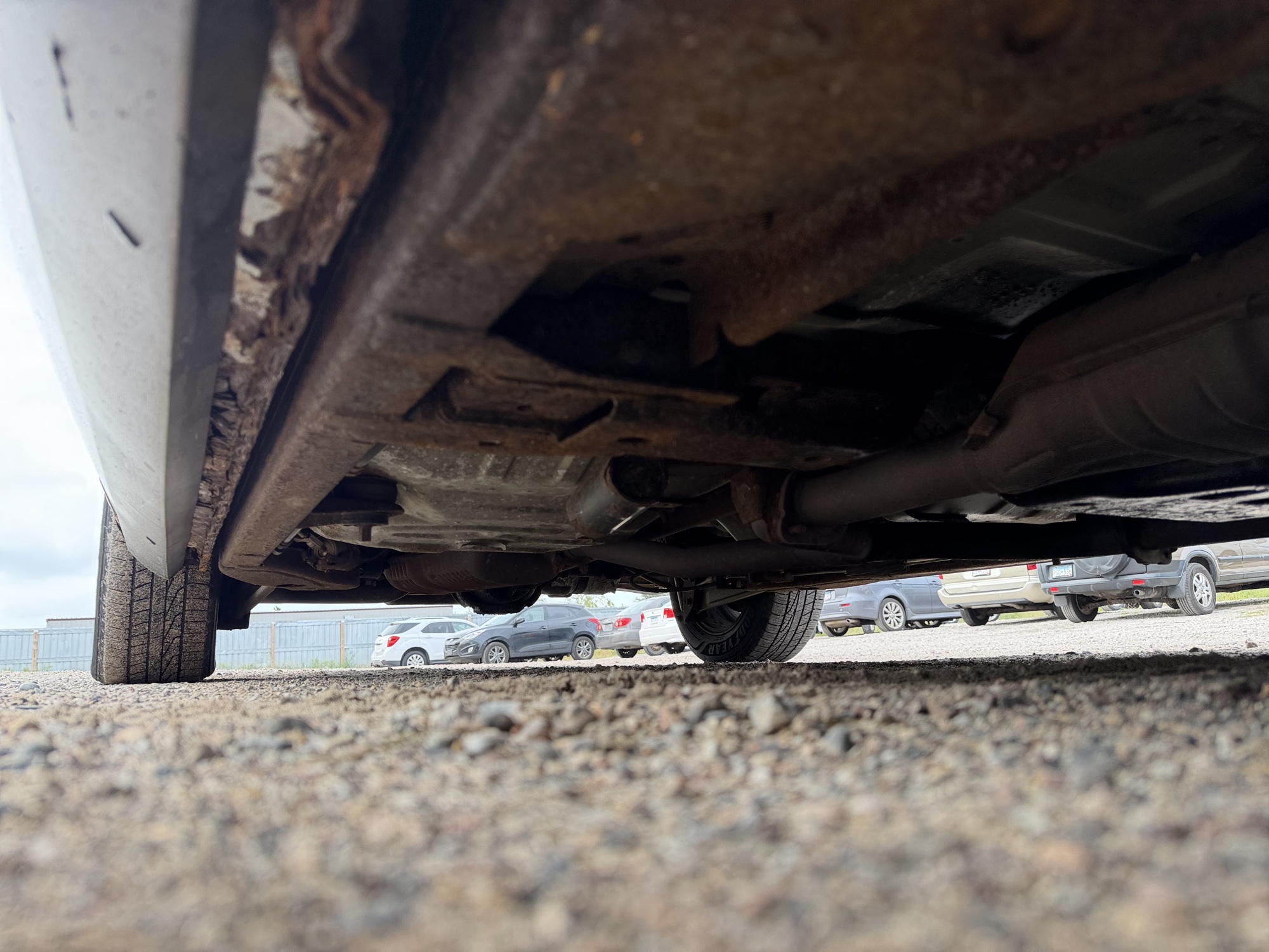 2007 ford crown-victoria lx with 175864 miles for sale near elk-river, minnesota 106403_21_undercar_pass_side.jpg