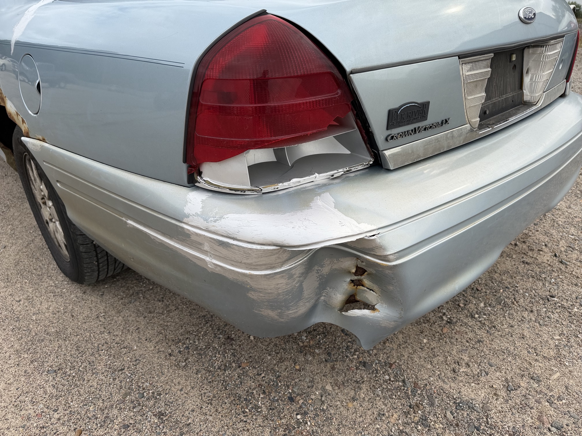 2007 ford crown-victoria lx with 175864 miles for sale near elk-river, minnesota 106403_c01.jpg