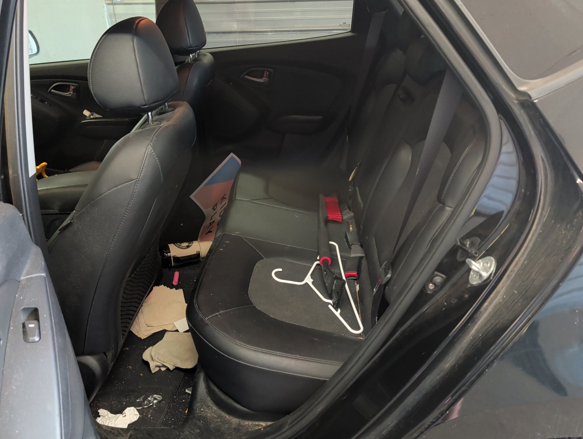 2014 hyundai tucson gls-awd with 194581 miles for sale near elk-river, minnesota 106405_24_drv_rear_seat.jpg