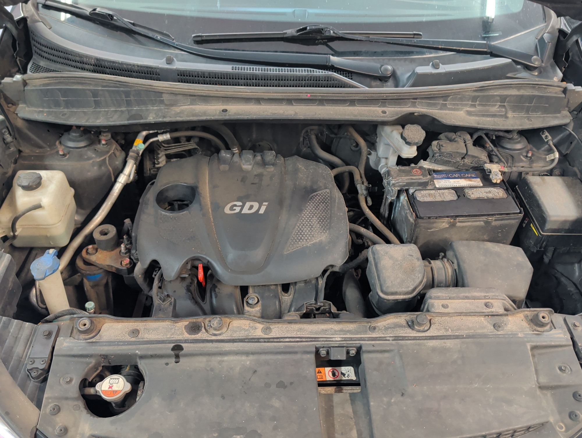 2014 hyundai tucson gls-awd with 194581 miles for sale near elk-river, minnesota 106405_49_engine_bay.jpg