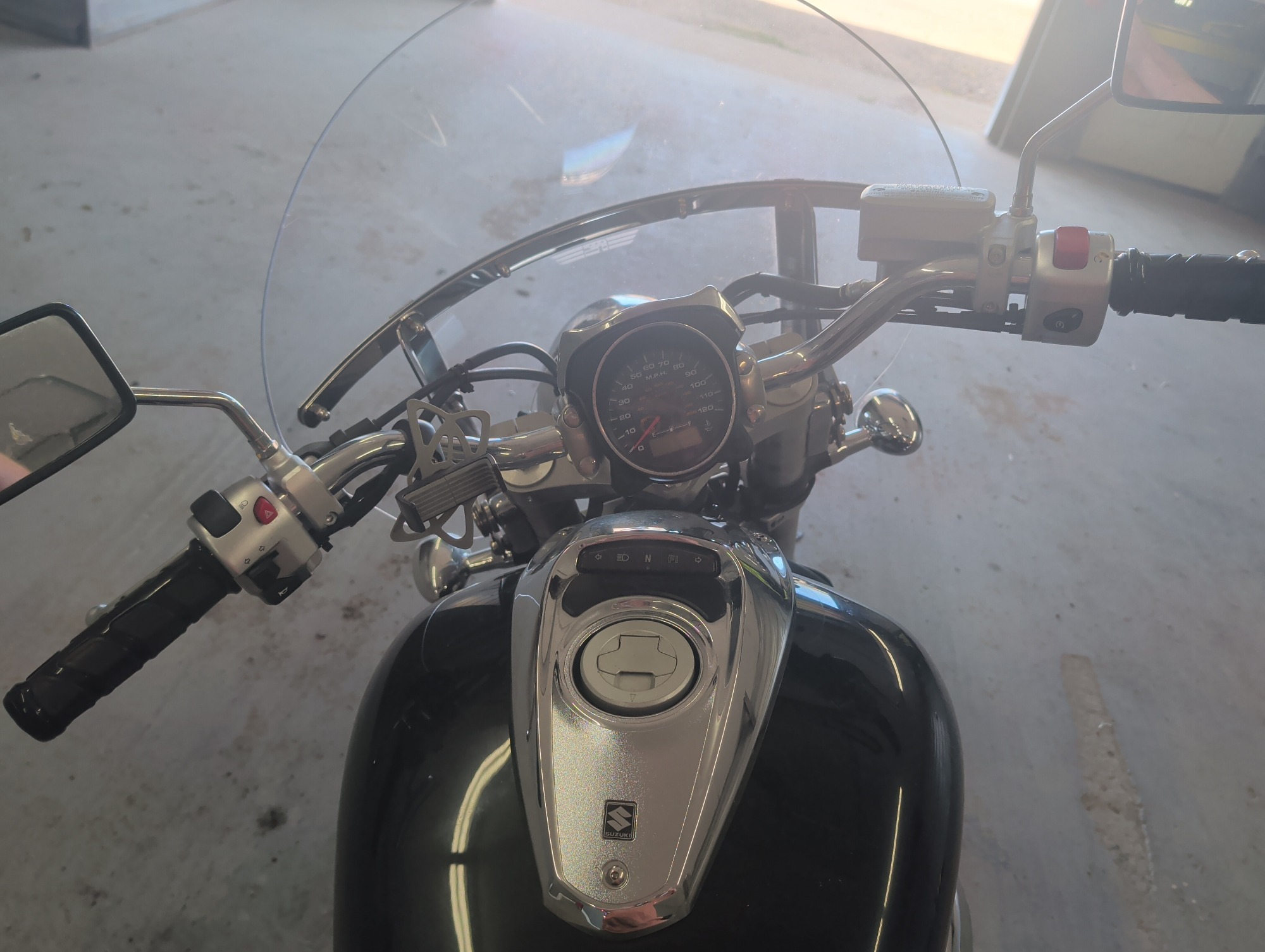2008 suzuki vz800 - with 16456 miles for sale near elk-river, minnesota 106406_33_dash_from_driver.jpg