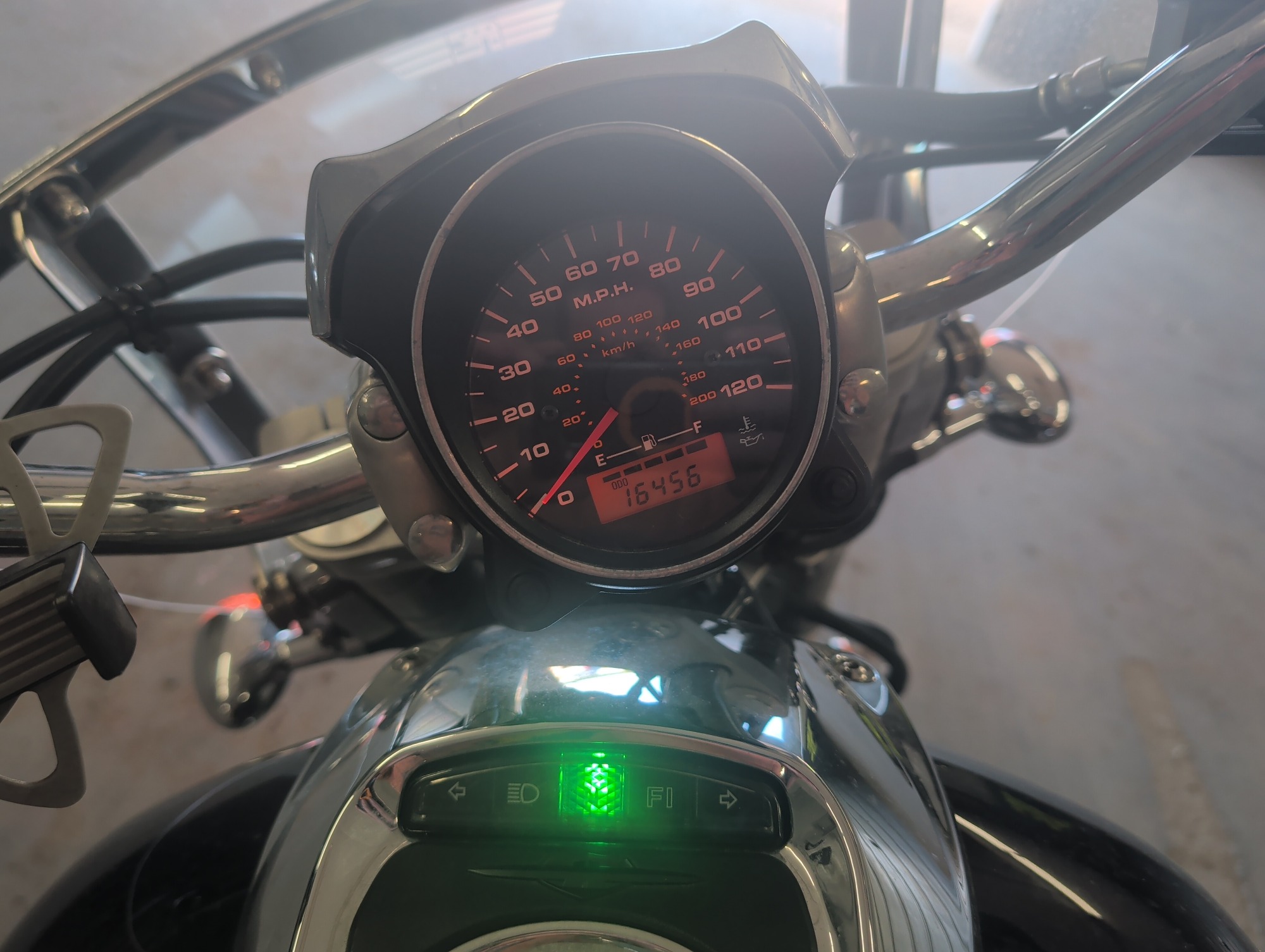 2008 suzuki vz800 - with 16456 miles for sale near elk-river, minnesota 106406_43_gauge_cluster.jpg