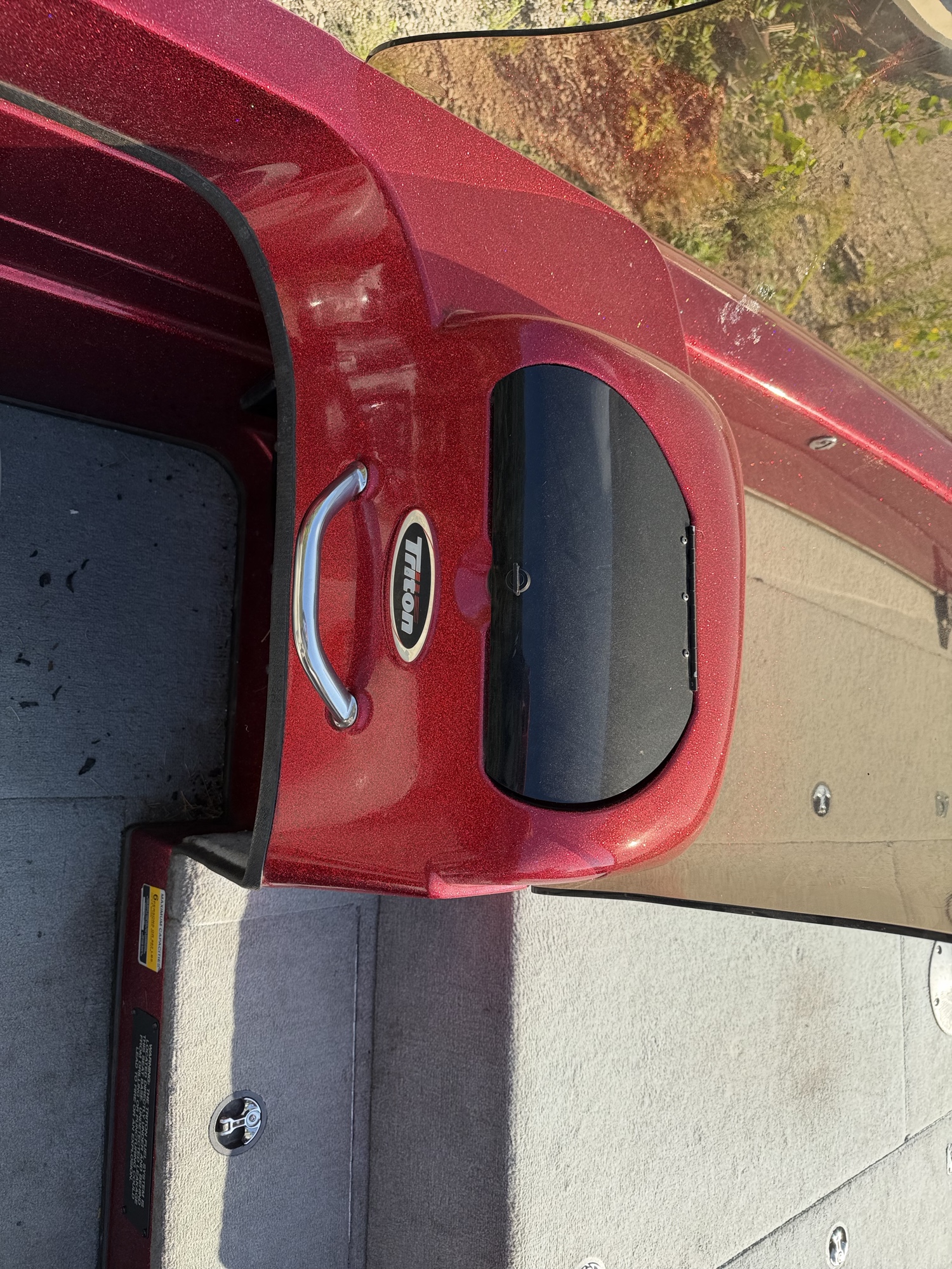 2002 triton 205-dc for sale near elk-river, minnesota 106409_25_drv_rear_door_panel.jpg